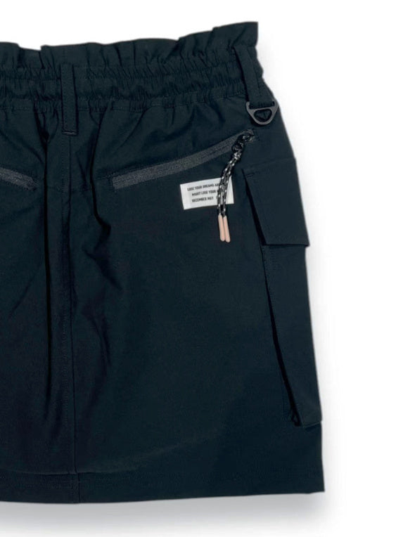 (DECEMBER MAY) Water repellent agile skirt / WOMEN / BLACK