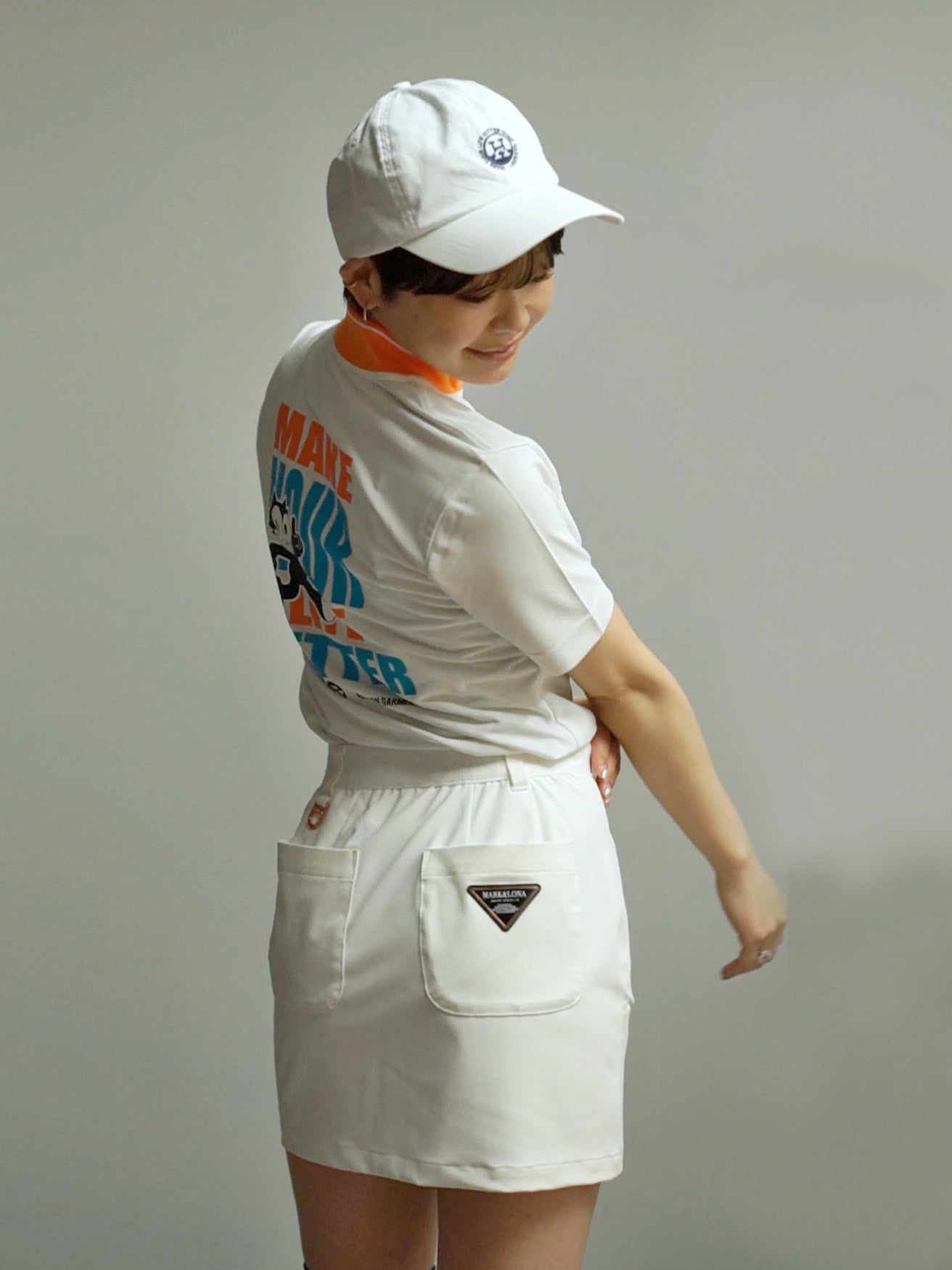 YLB Felix Mock Neck Tee | WOMEN / WHITE