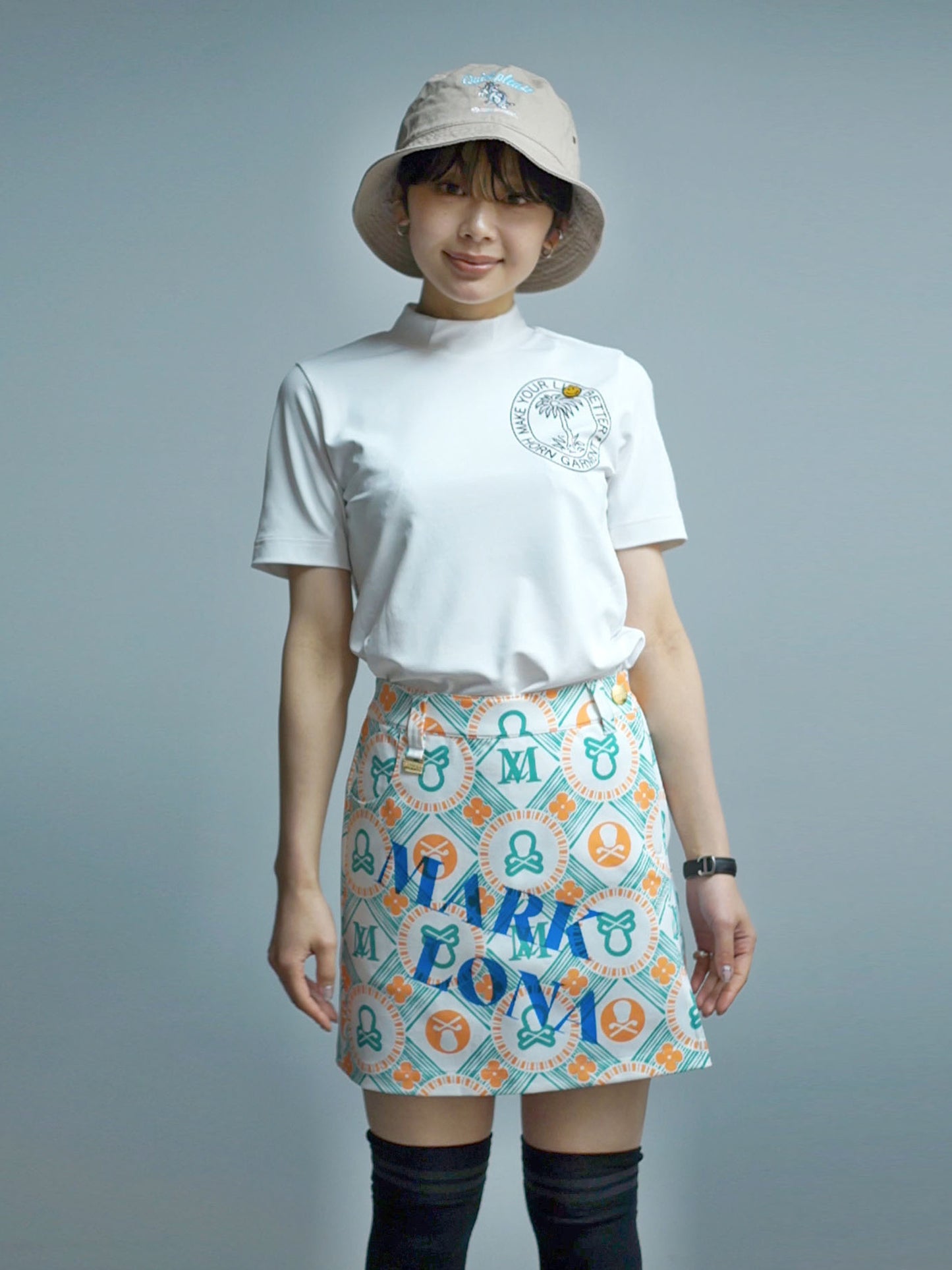 Endless Summer Mock Neck – Tom and Jerry Edition | WOMEN / WHITE