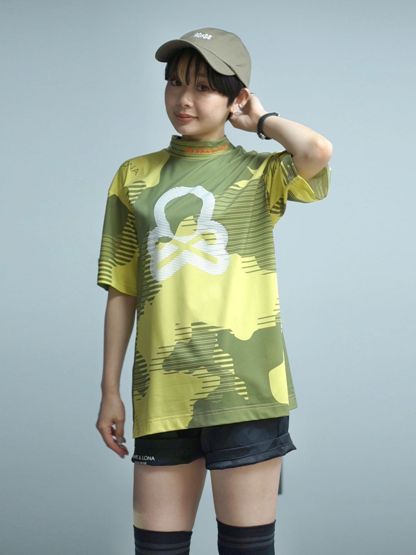 Flow Camo Mock Neck Tee | MEN / GREY
