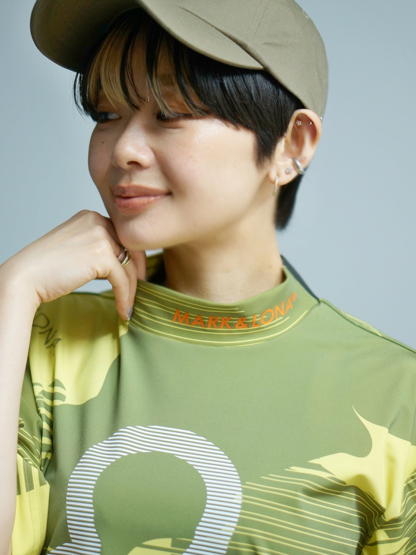 Flow Camo Mock Neck Tee | MEN / GREY