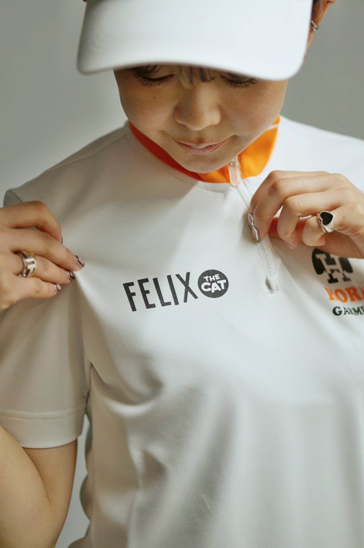 YLB Felix Mock Neck Tee | WOMEN / WHITE