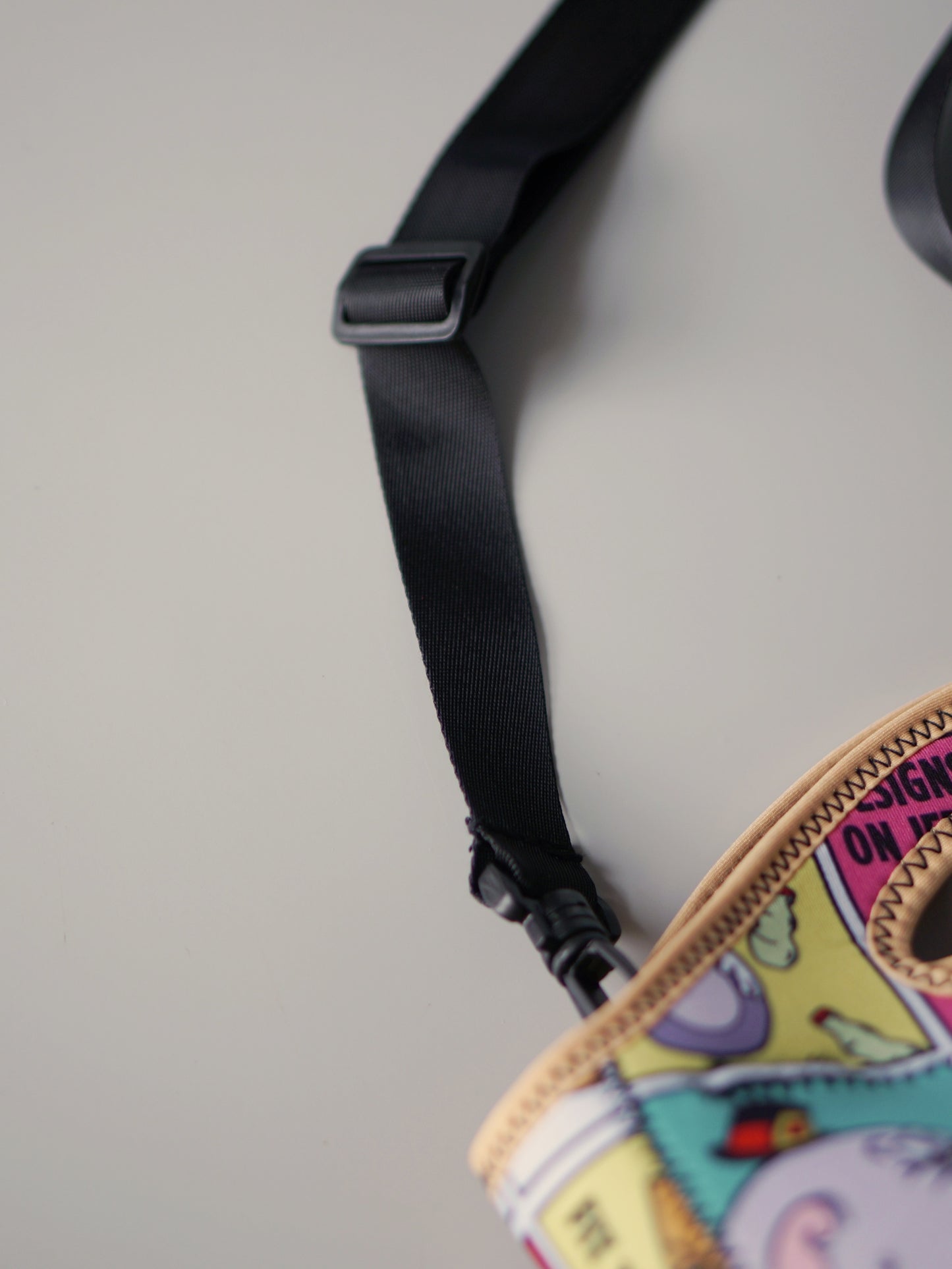 Comic Swing Neoprene Pocket Pouch-Tom and Jerry Edition