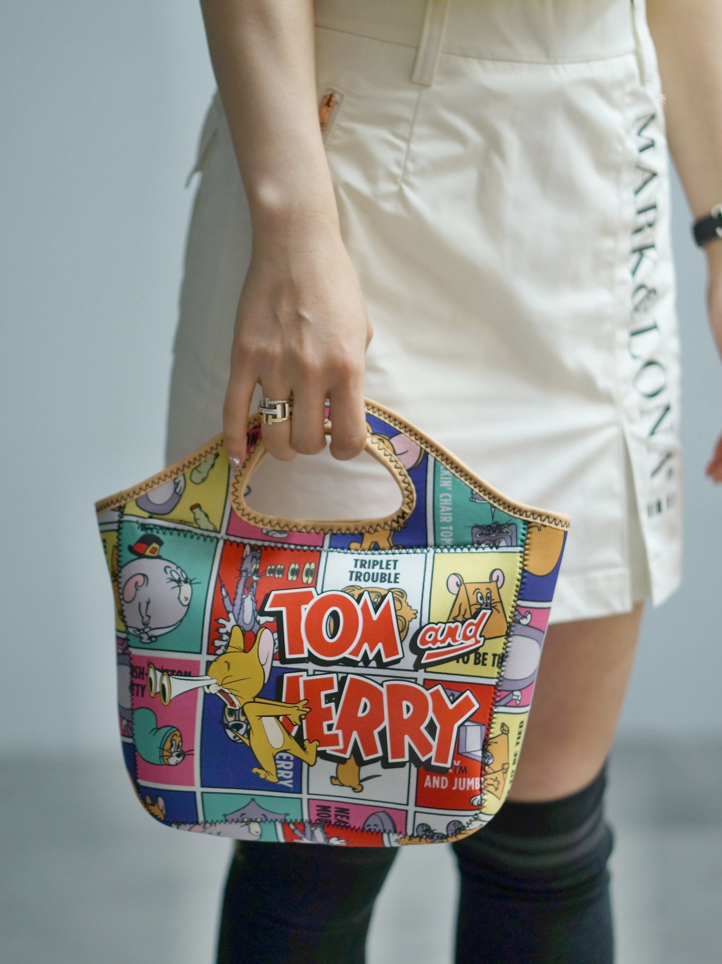 Comic Swing Neoprene Pocket Pouch-Tom and Jerry Edition