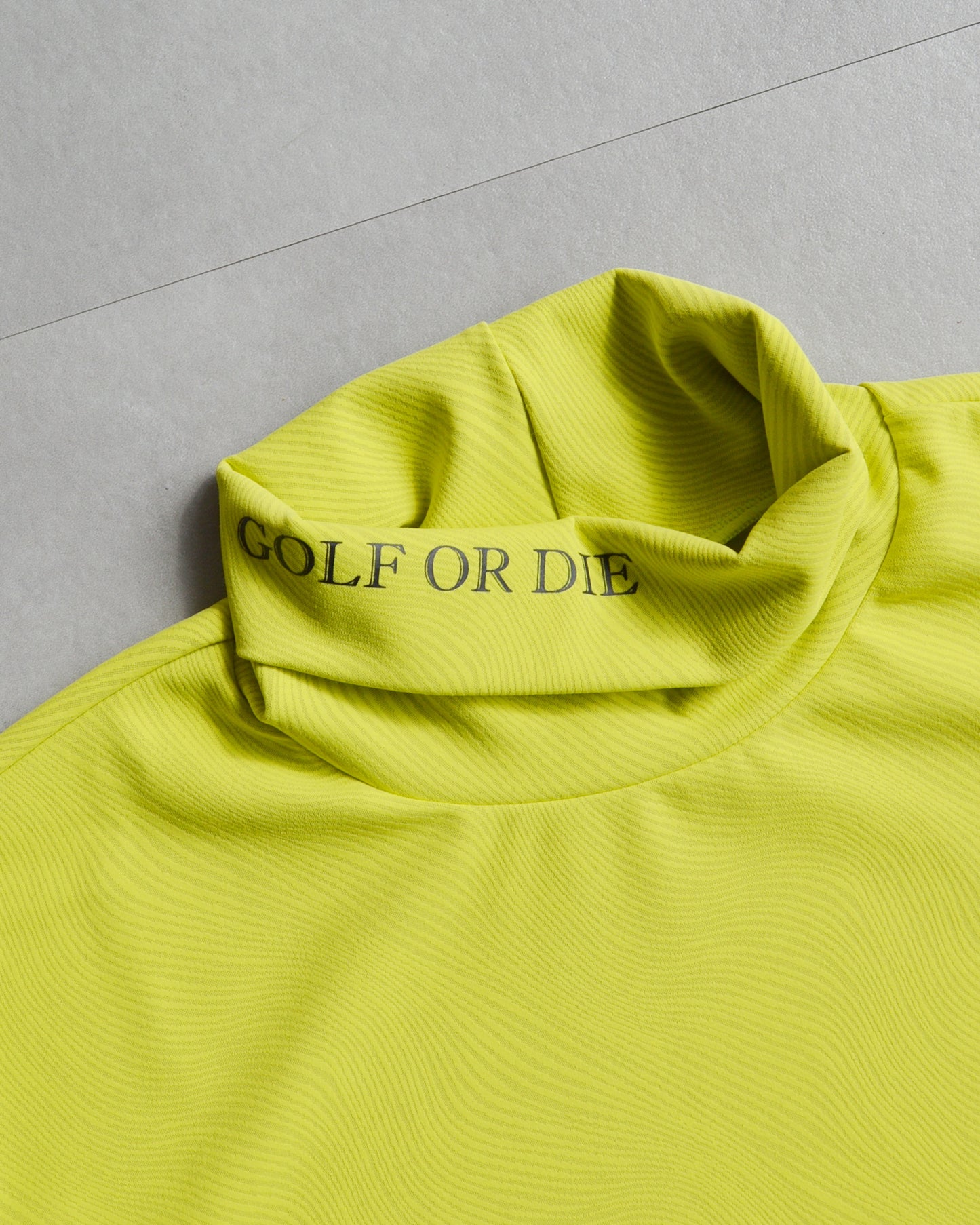 Atlantis Performance Mock Neck | MEN / YELLOW