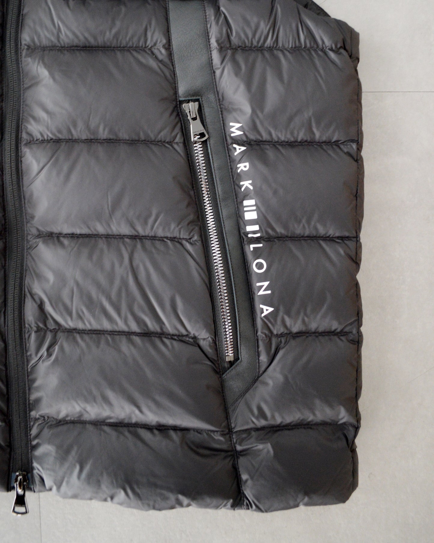 CD11-QTDN | MEN / BLACK