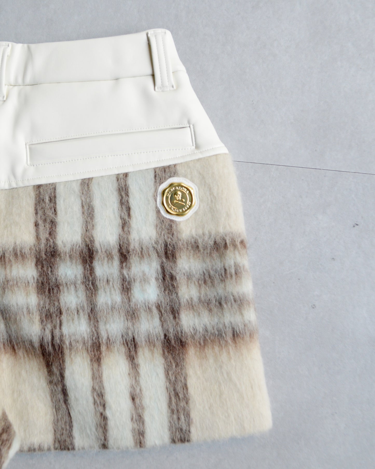 Shaggy Hybrid Shorts | WOMEN / OFF.WHITE