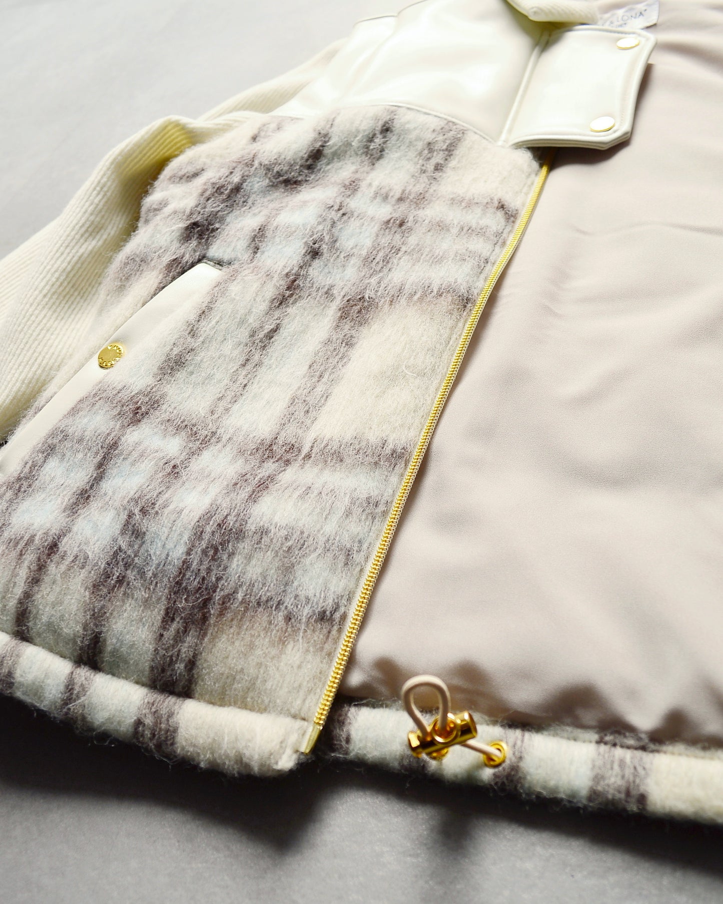 Shaggy 2Way Jacket | WOMEN / OFF.WHITE