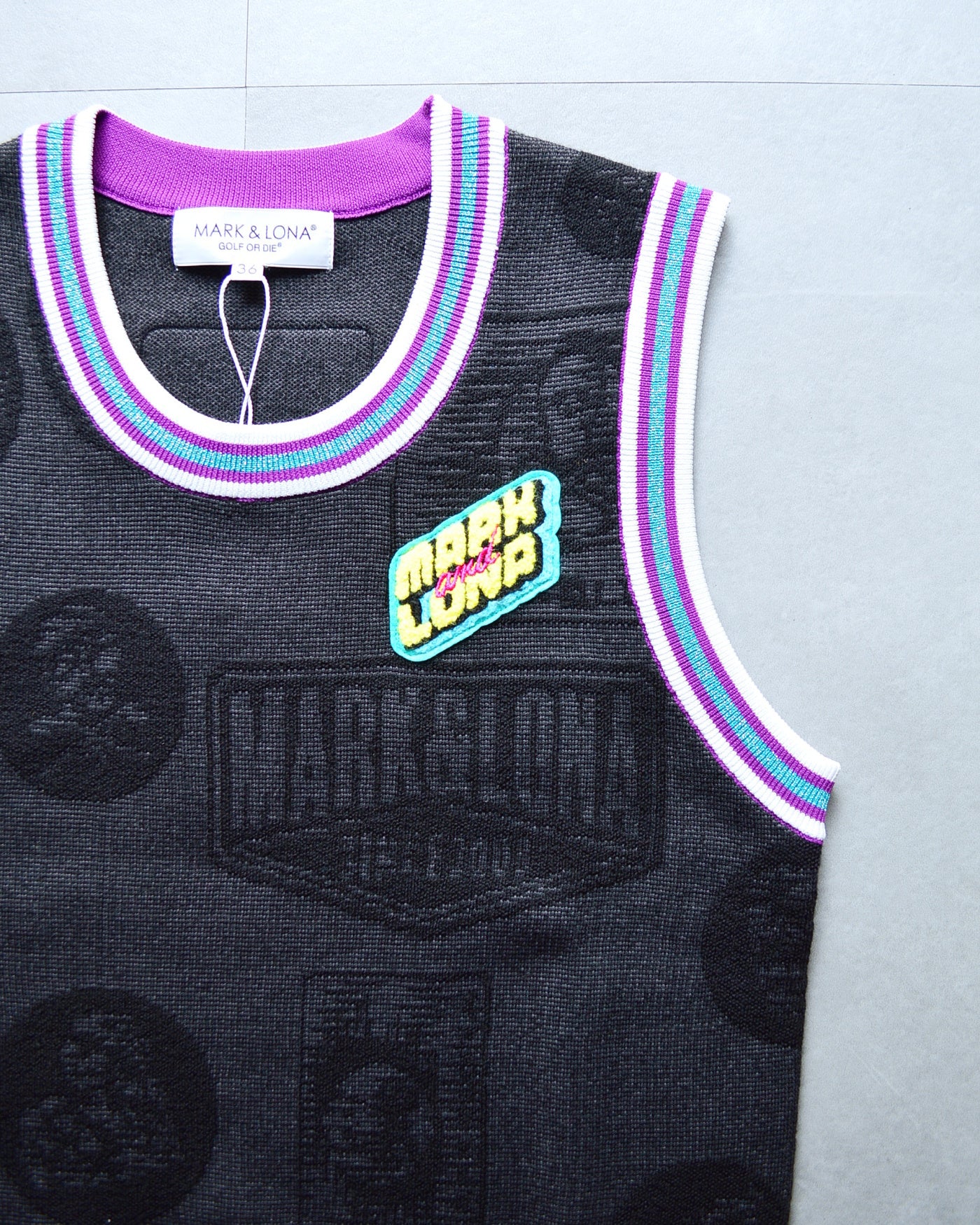 Cindy Round Neck Vest | WOMEN / BLACK