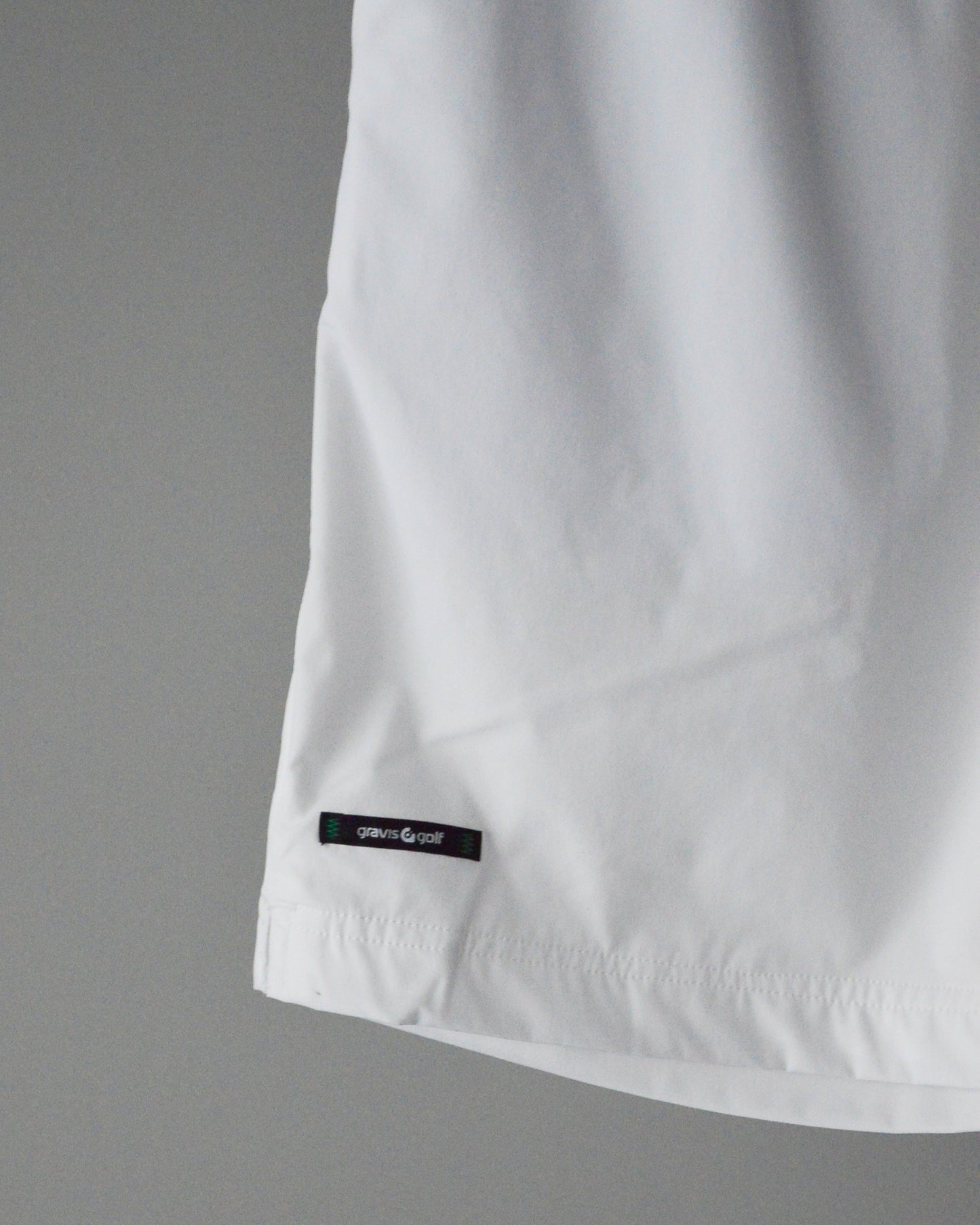 Trent Shorts | MEN / WHITE