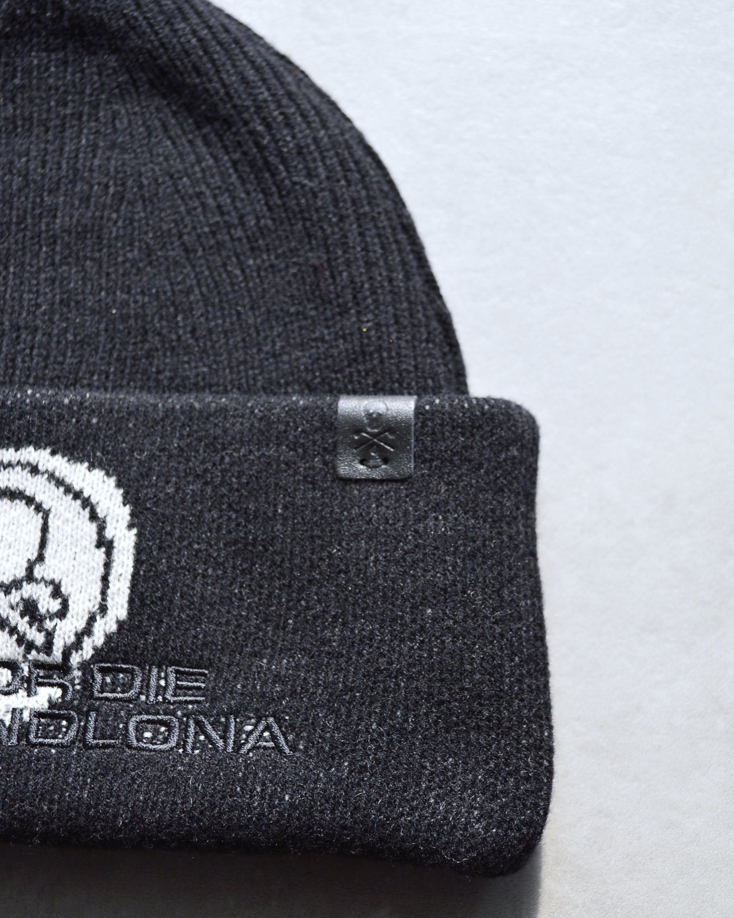 Rusty Beanie | MEN and WOMEN / BLACK