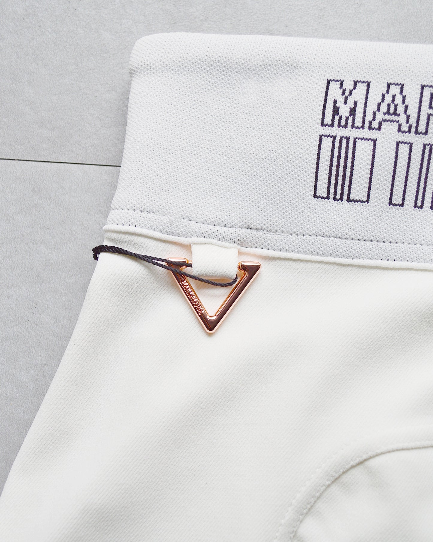 CD10-EBSK | WOMEN / WHITE