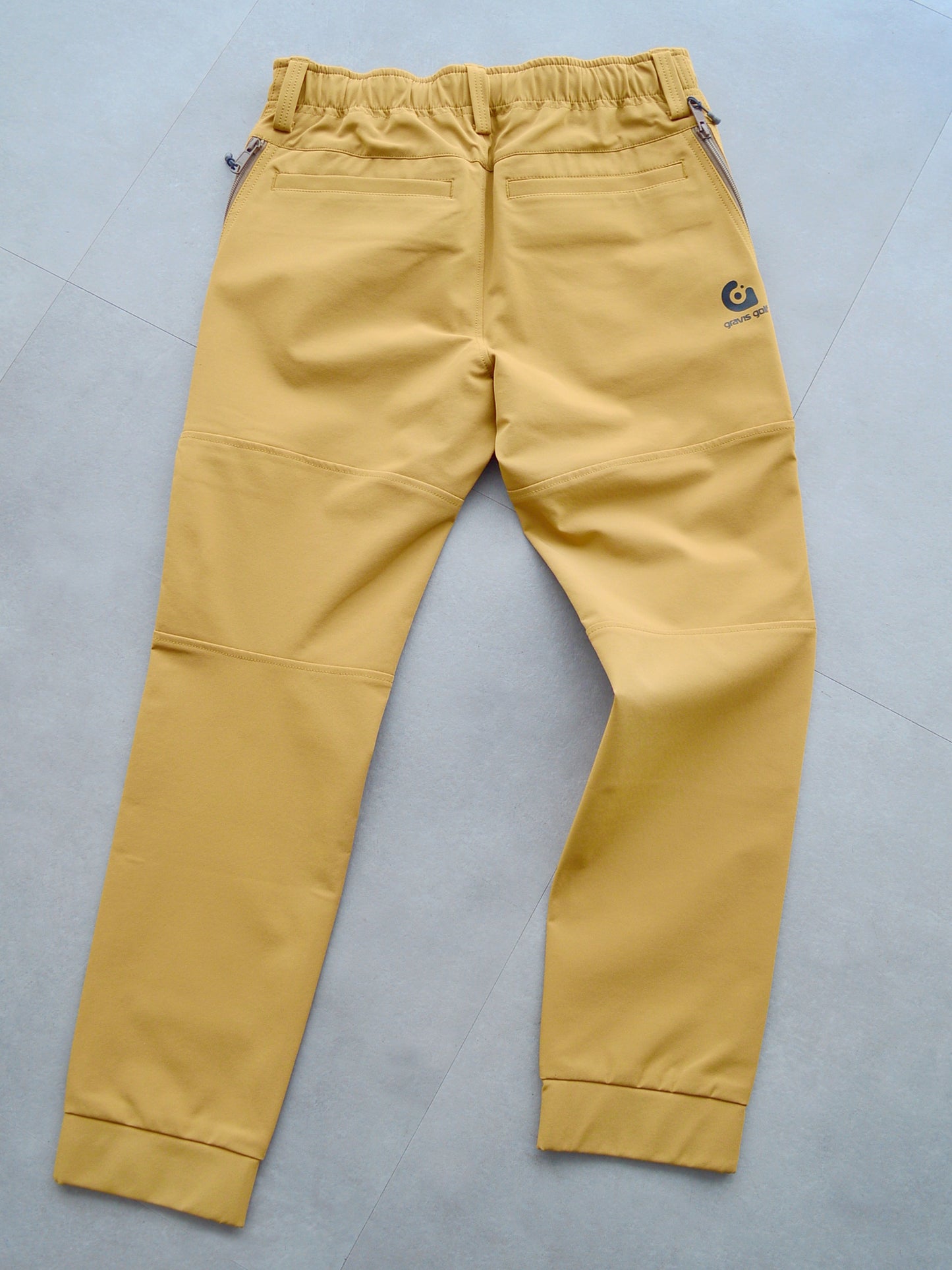 Tweak Zip Pants| MEN / BEIGE