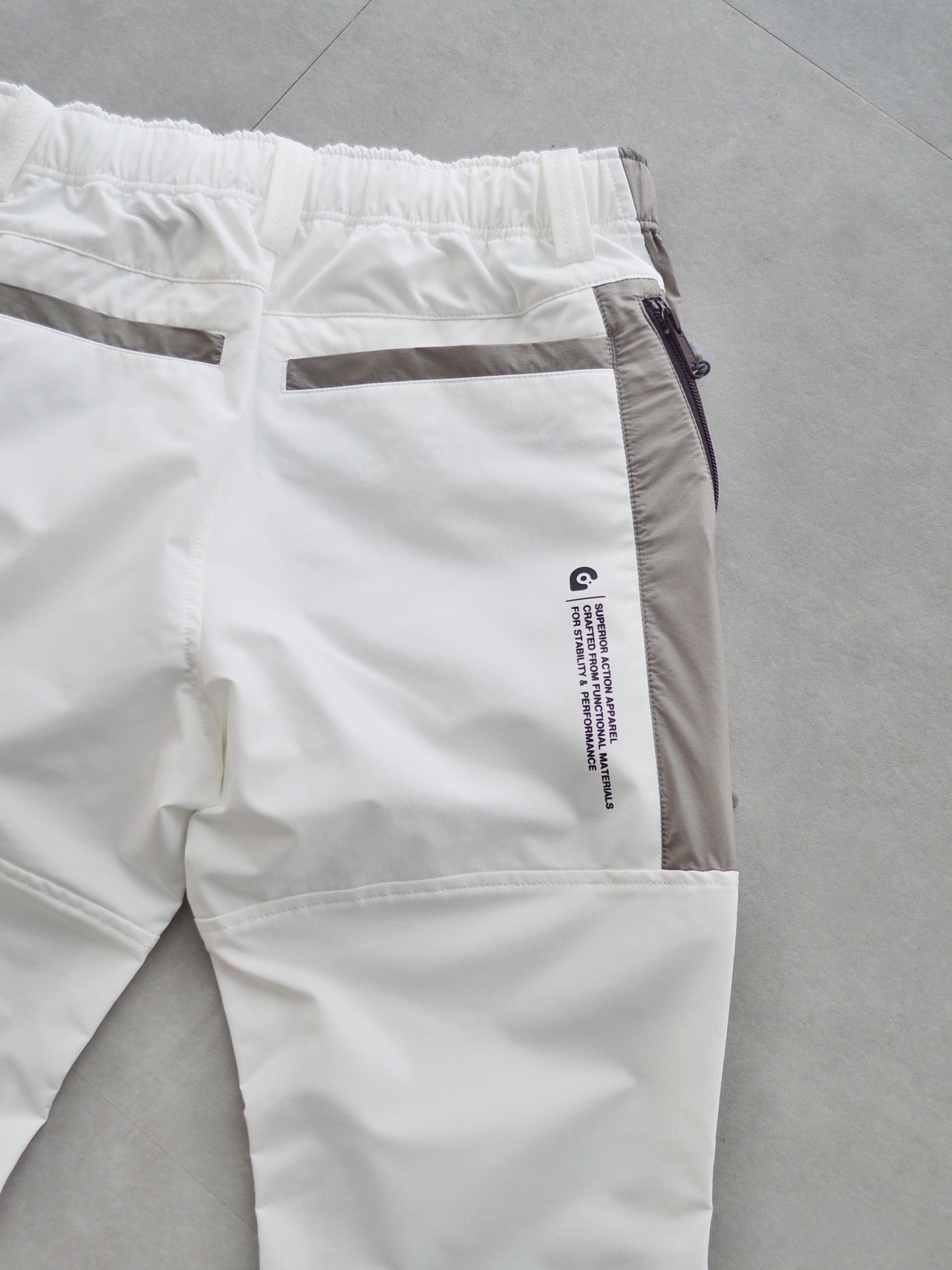 Side Zip Jogger Pants| MEN / WHITE