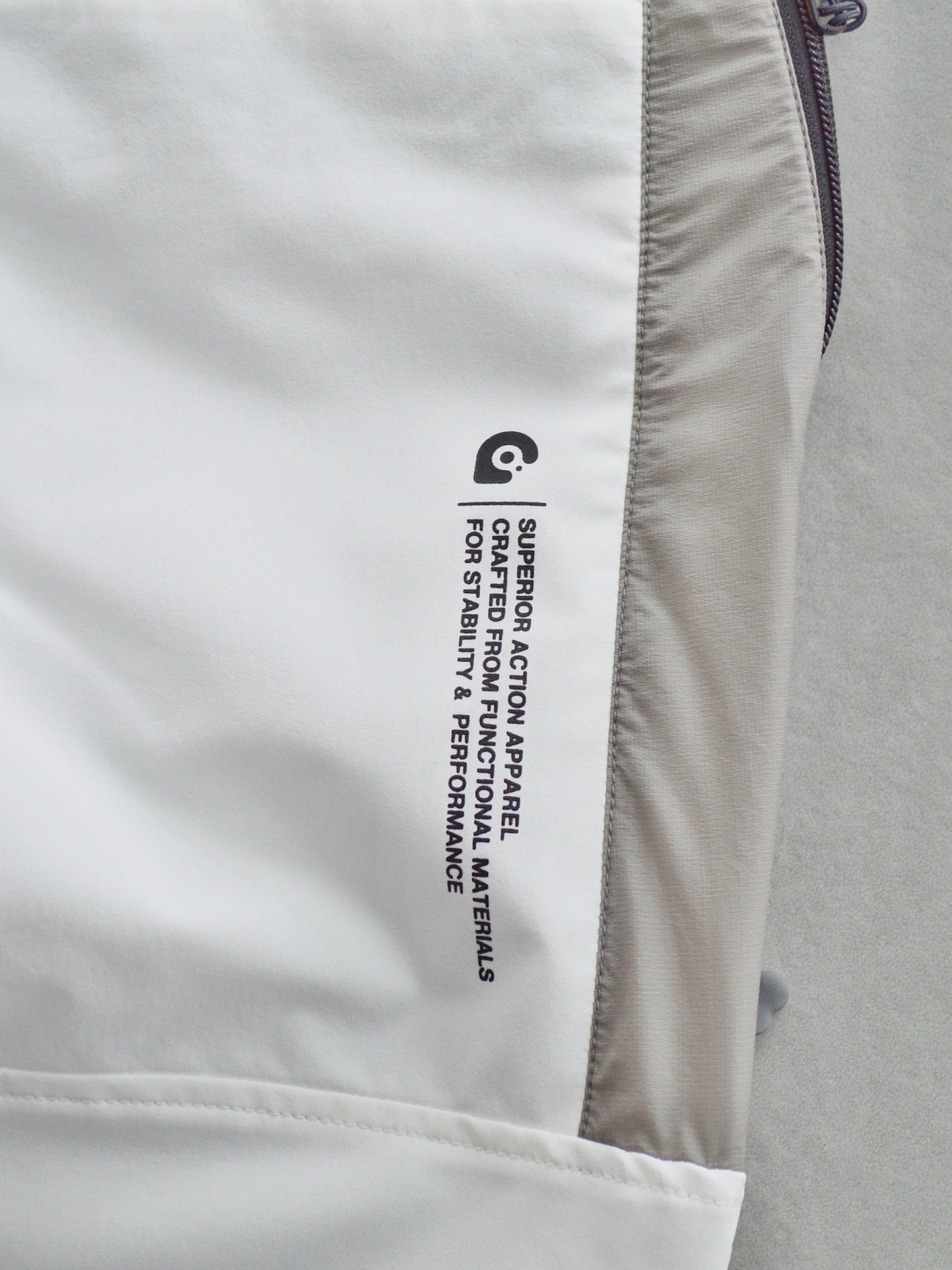 Side Zip Jogger Pants| MEN / WHITE