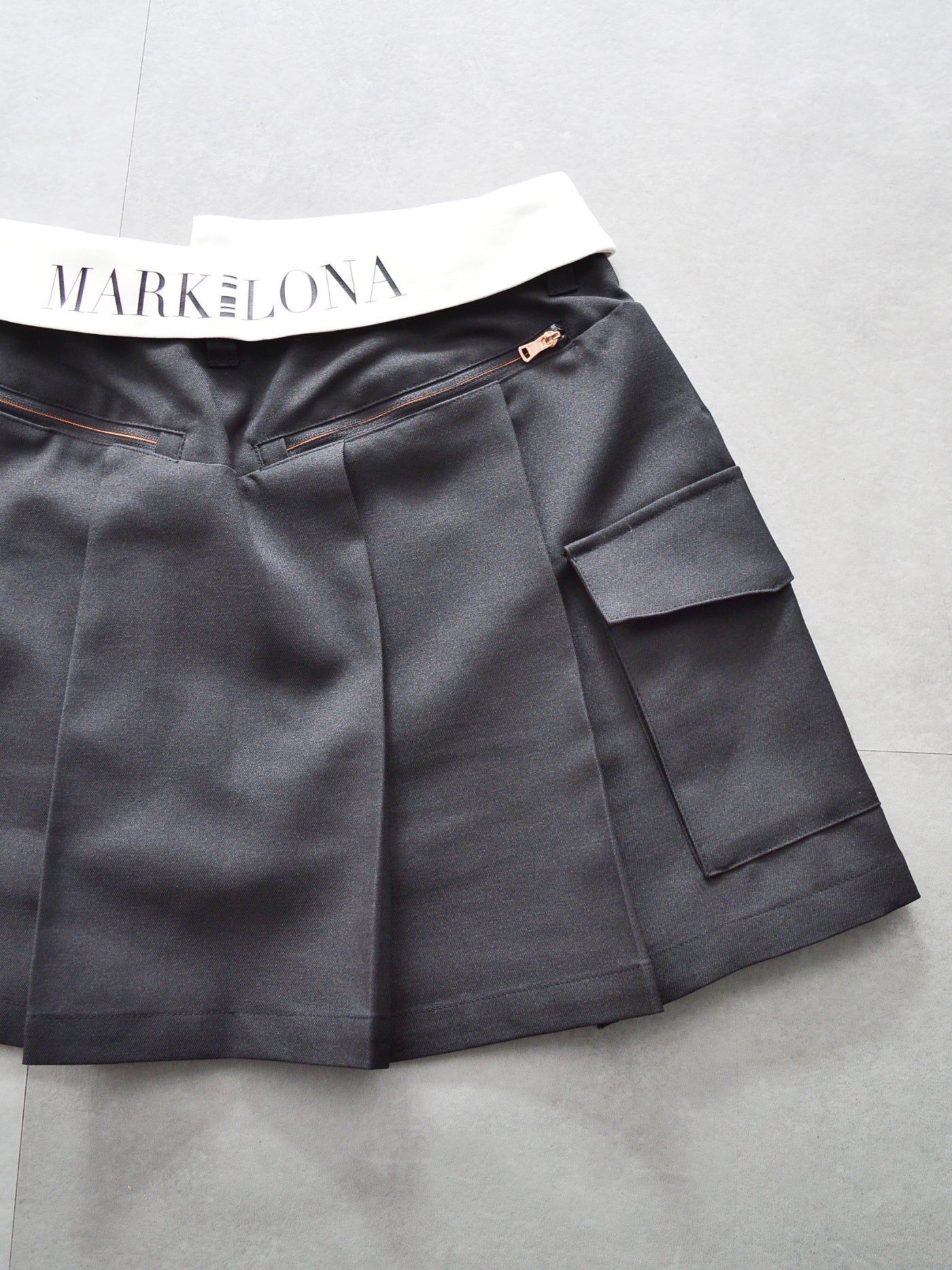 CD12-HWSK | WOMEN / BLACK