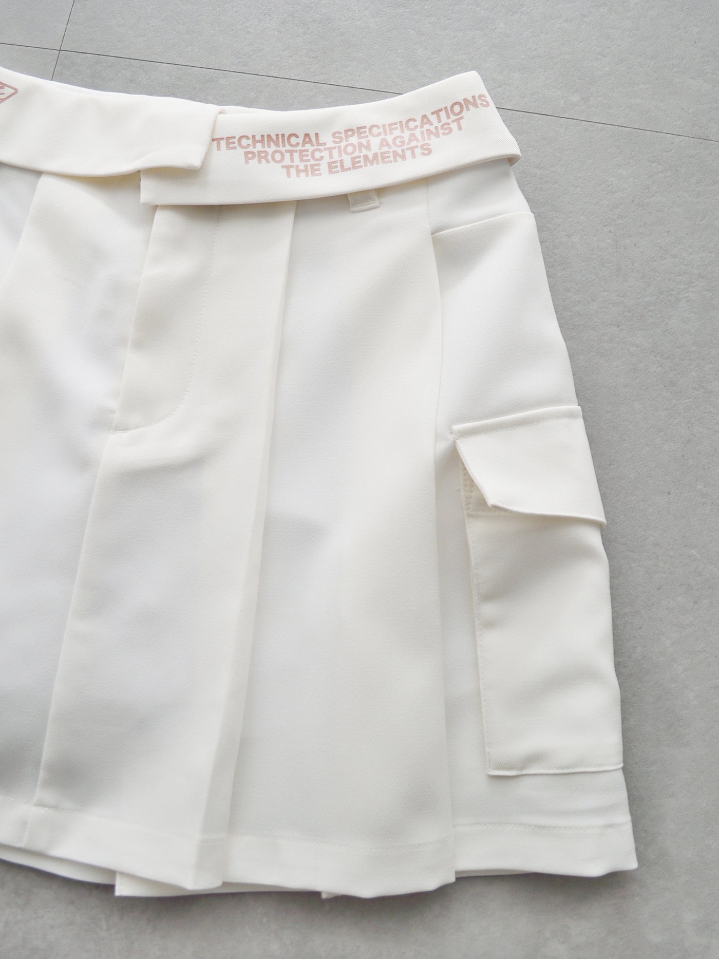CD12-HWSK | WOMEN / WHITE