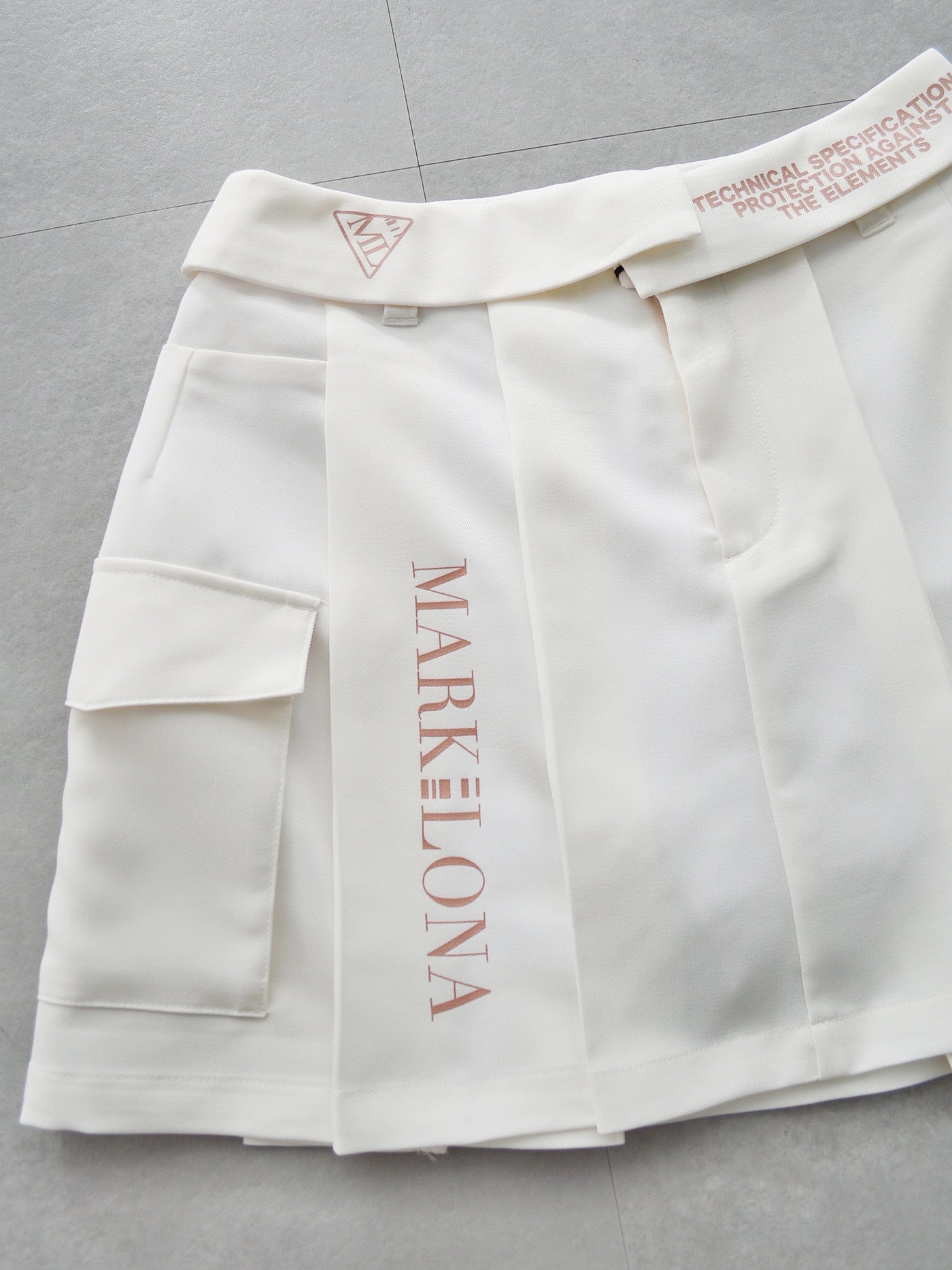 CD12-HWSK | WOMEN / WHITE