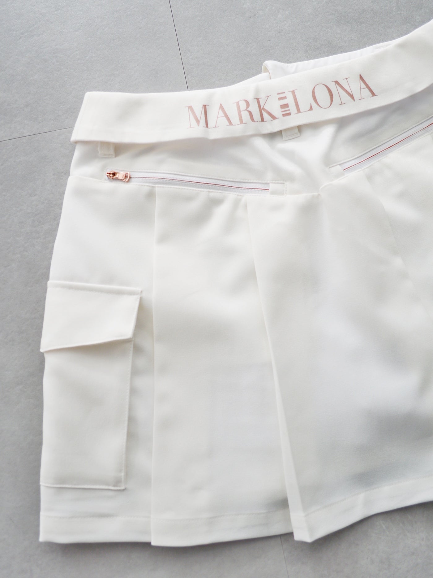 CD12-HWSK | WOMEN / WHITE
