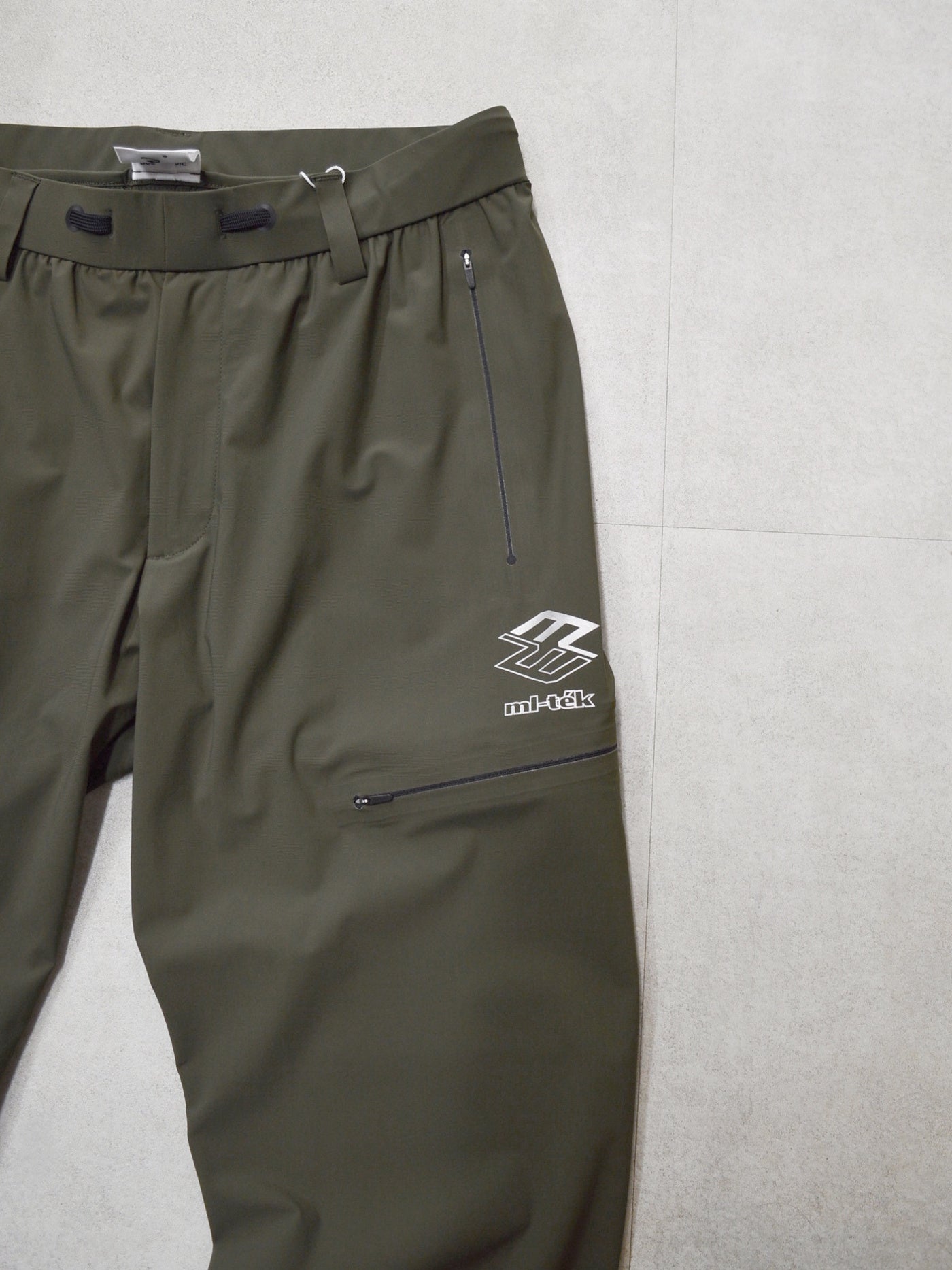 Vortex Pro Fit Stretch Pants | MEN / KHAKI