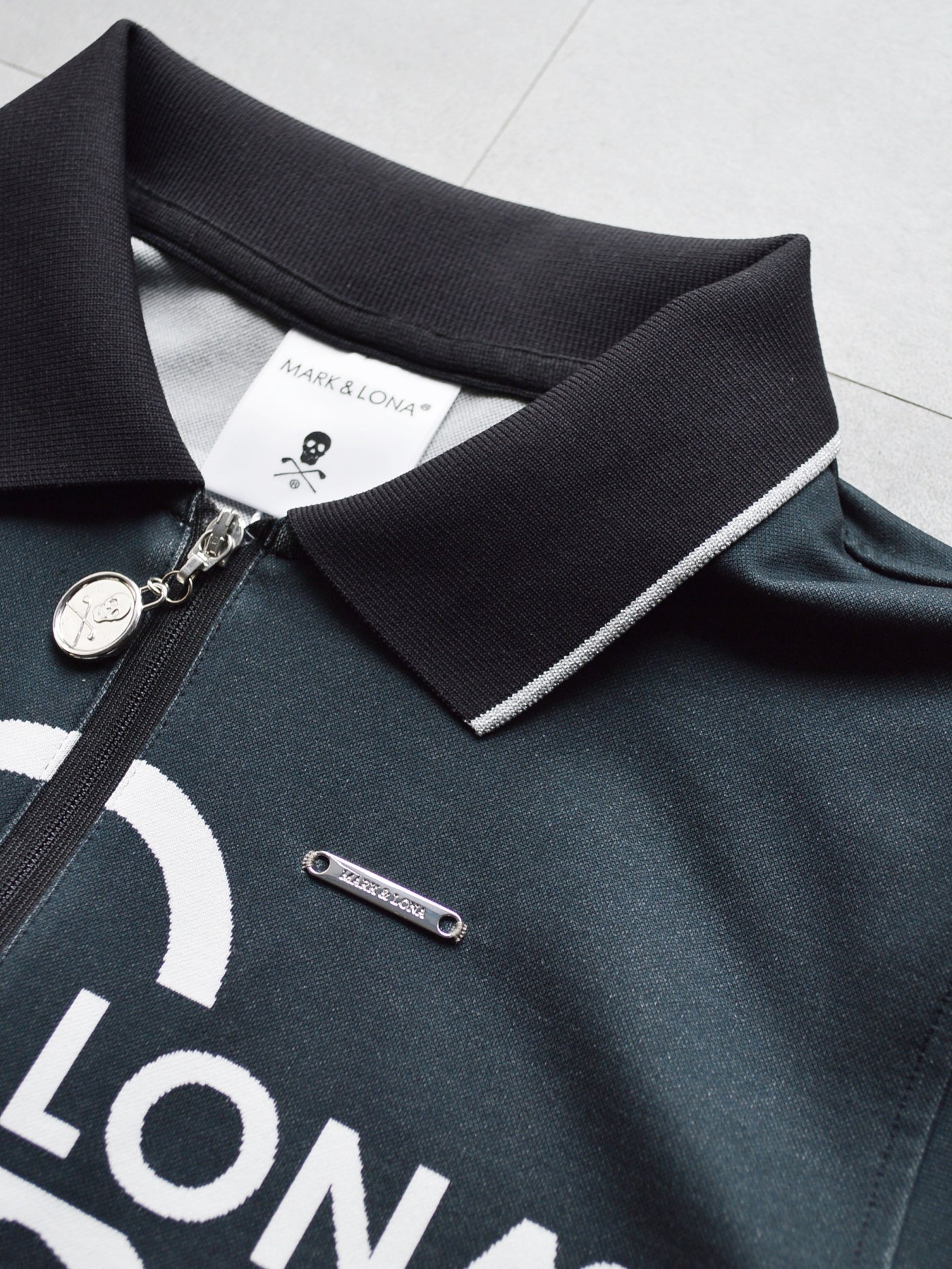 Ever Precision 1/2 Zip Polo | WOMEN / BLACK
