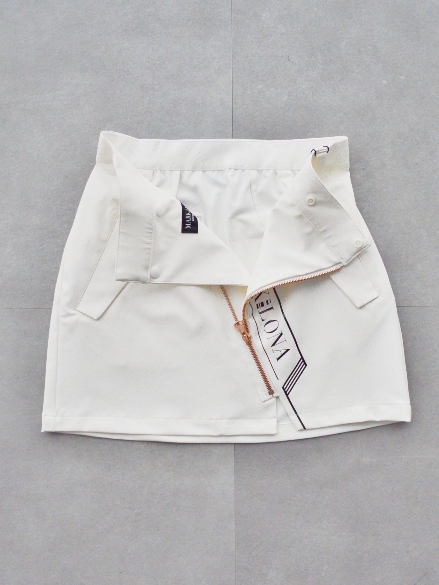 CD12-AYSK | WOMEN / WHITE