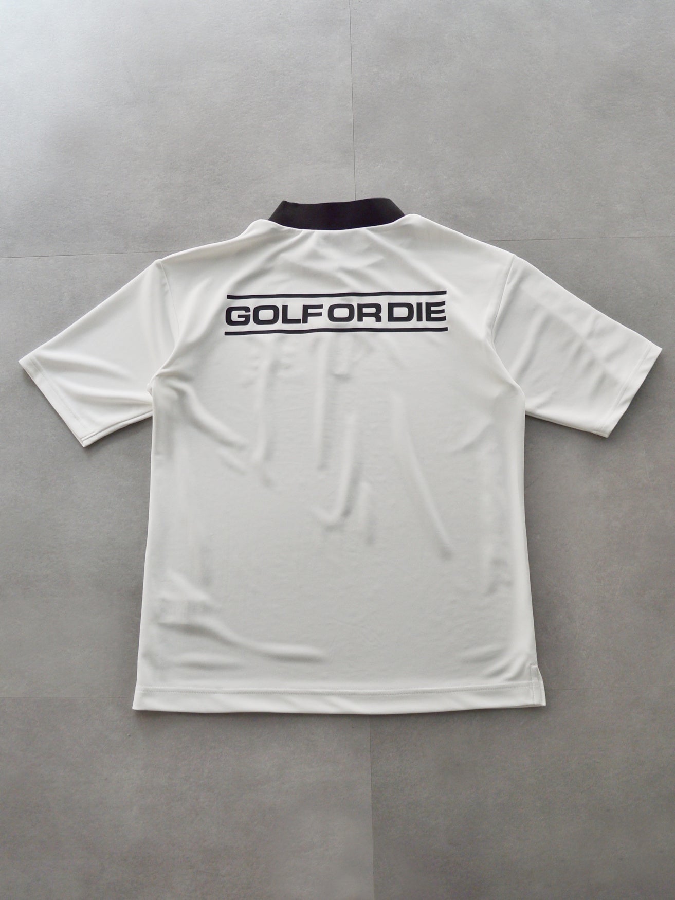 Assign Structured Mock Neck | MEN / WHITE