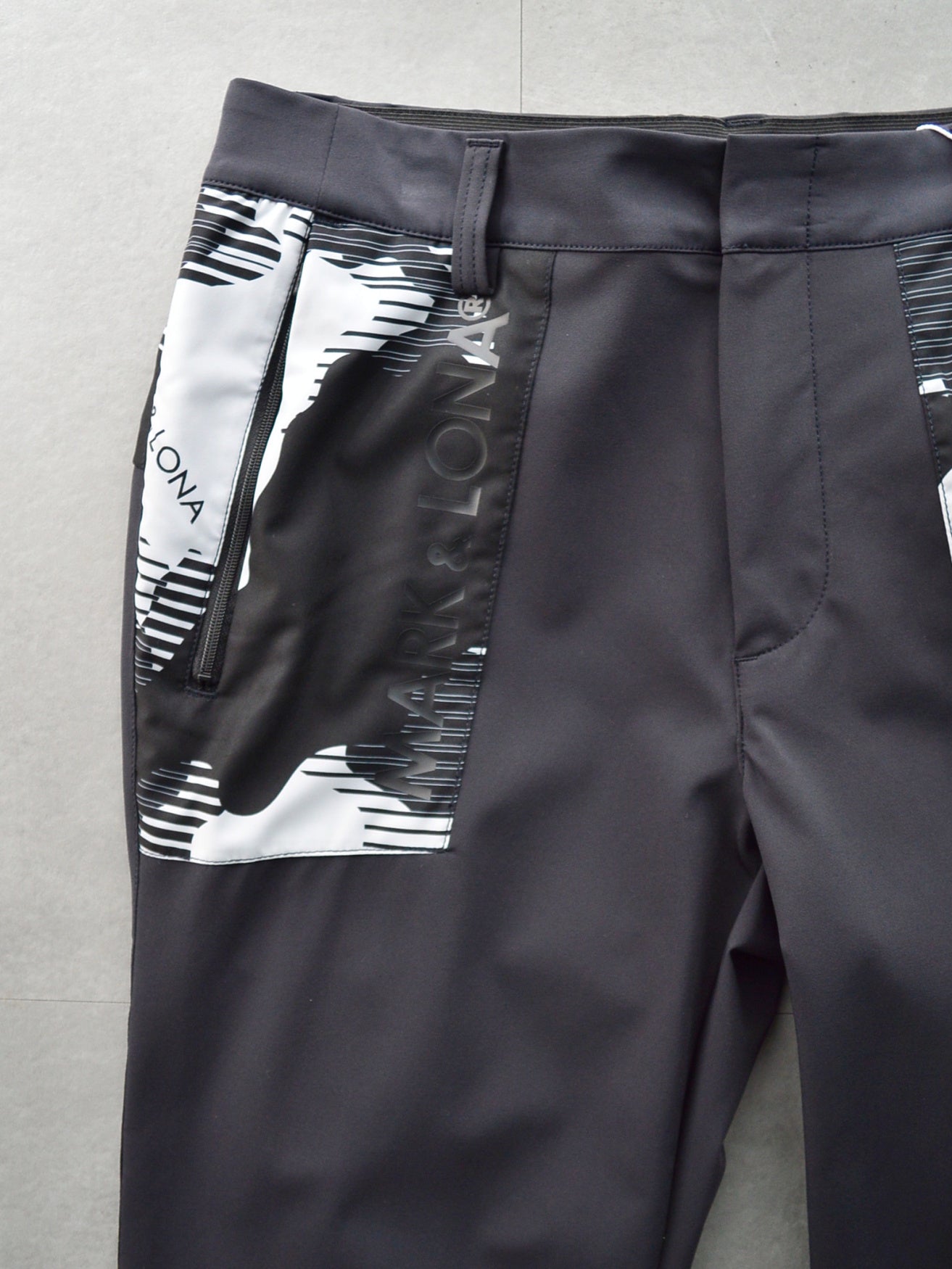 Flow Camouflage Panel Pants | MEN / BLACK