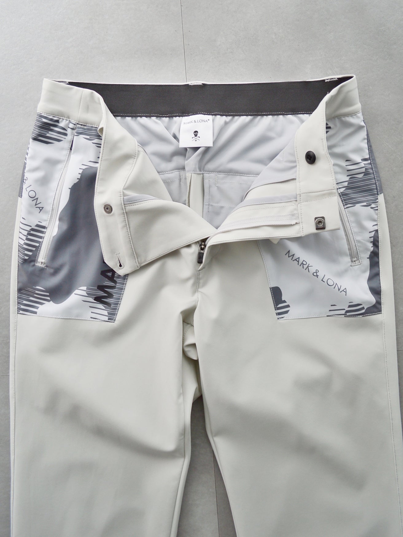 Flow Camouflage Panel Pants | MEN / GREY