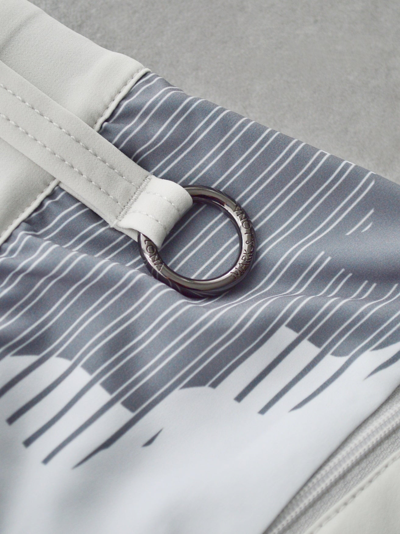 Flow Camouflage Panel Pants | MEN / GREY