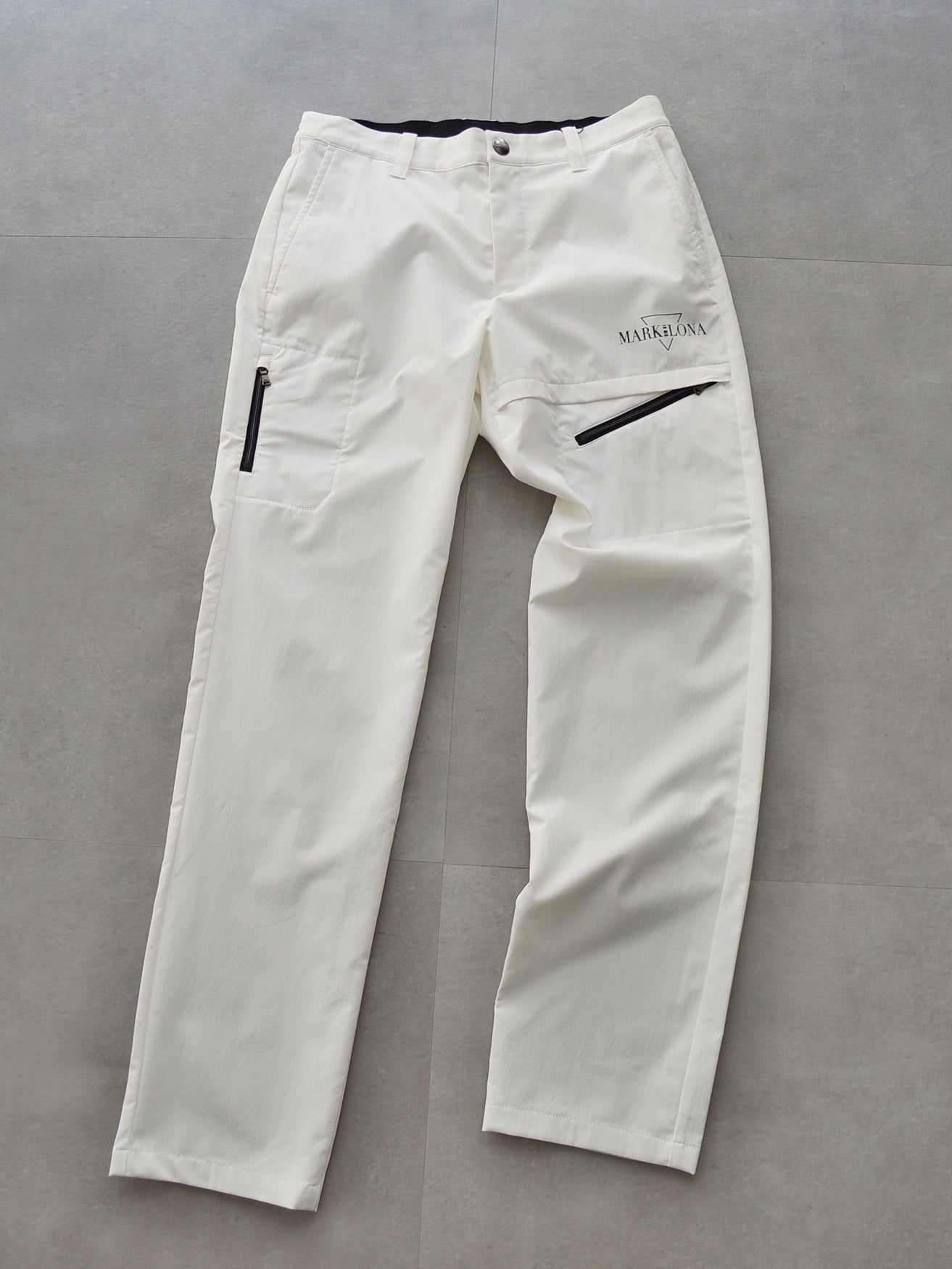 CD12-CMPT | MEN / WHITE