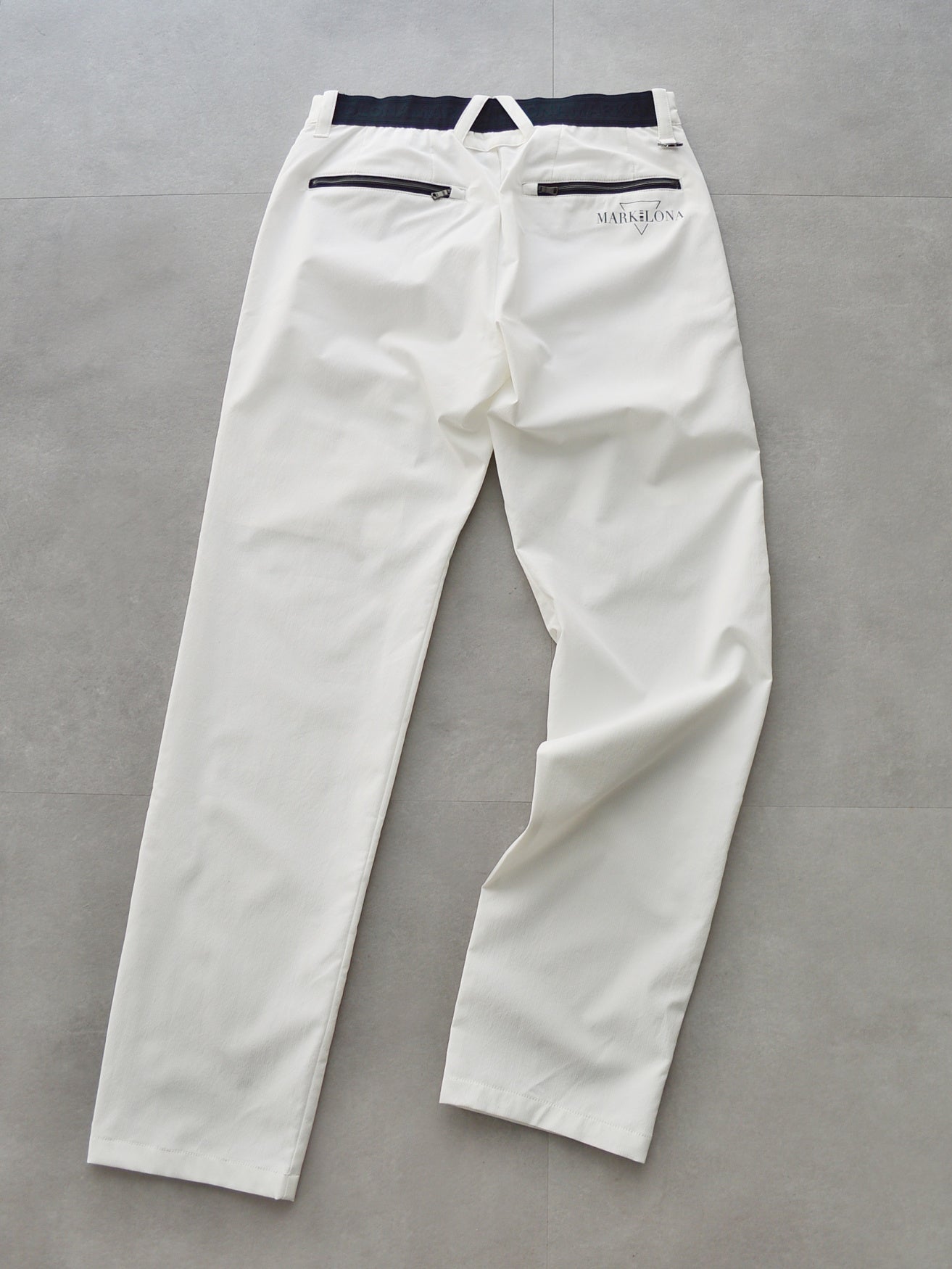 CD12-CMPT | MEN / WHITE