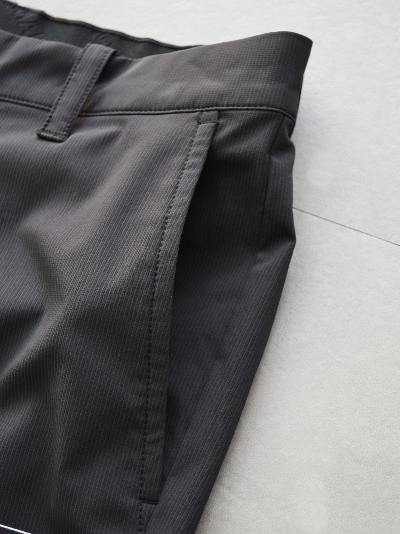 CD12-CMPT | MEN / BLACK