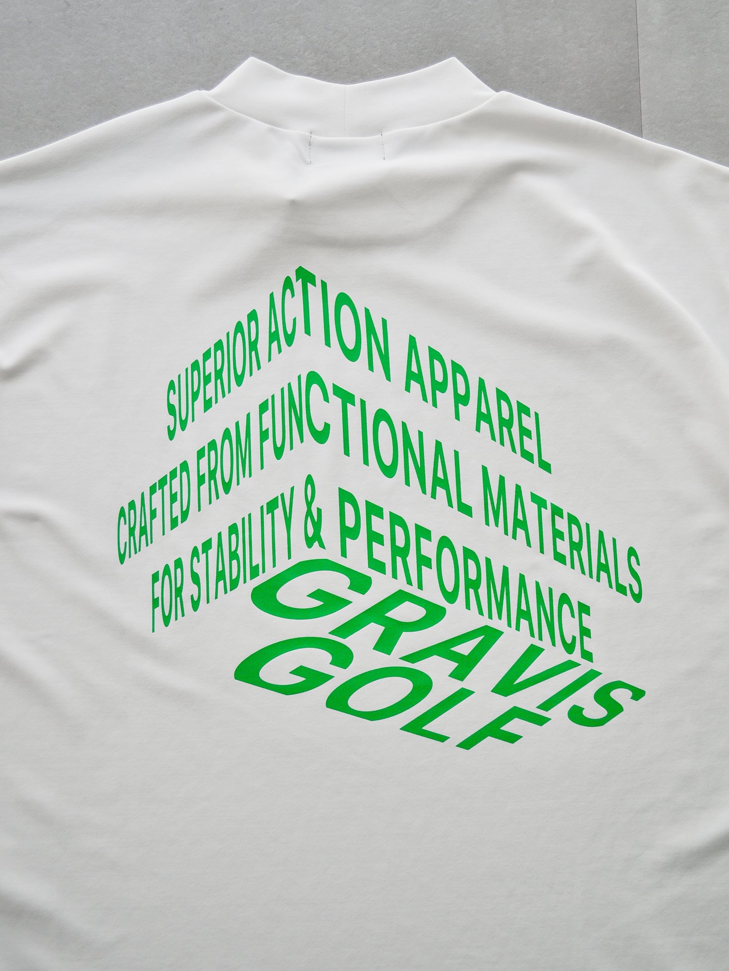 Graphic Mock Neck Tee | MEN / WHITE