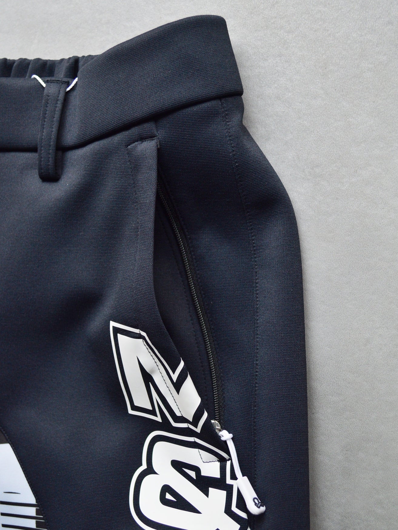 Flow Camo Shorts | MEN / BLACK
