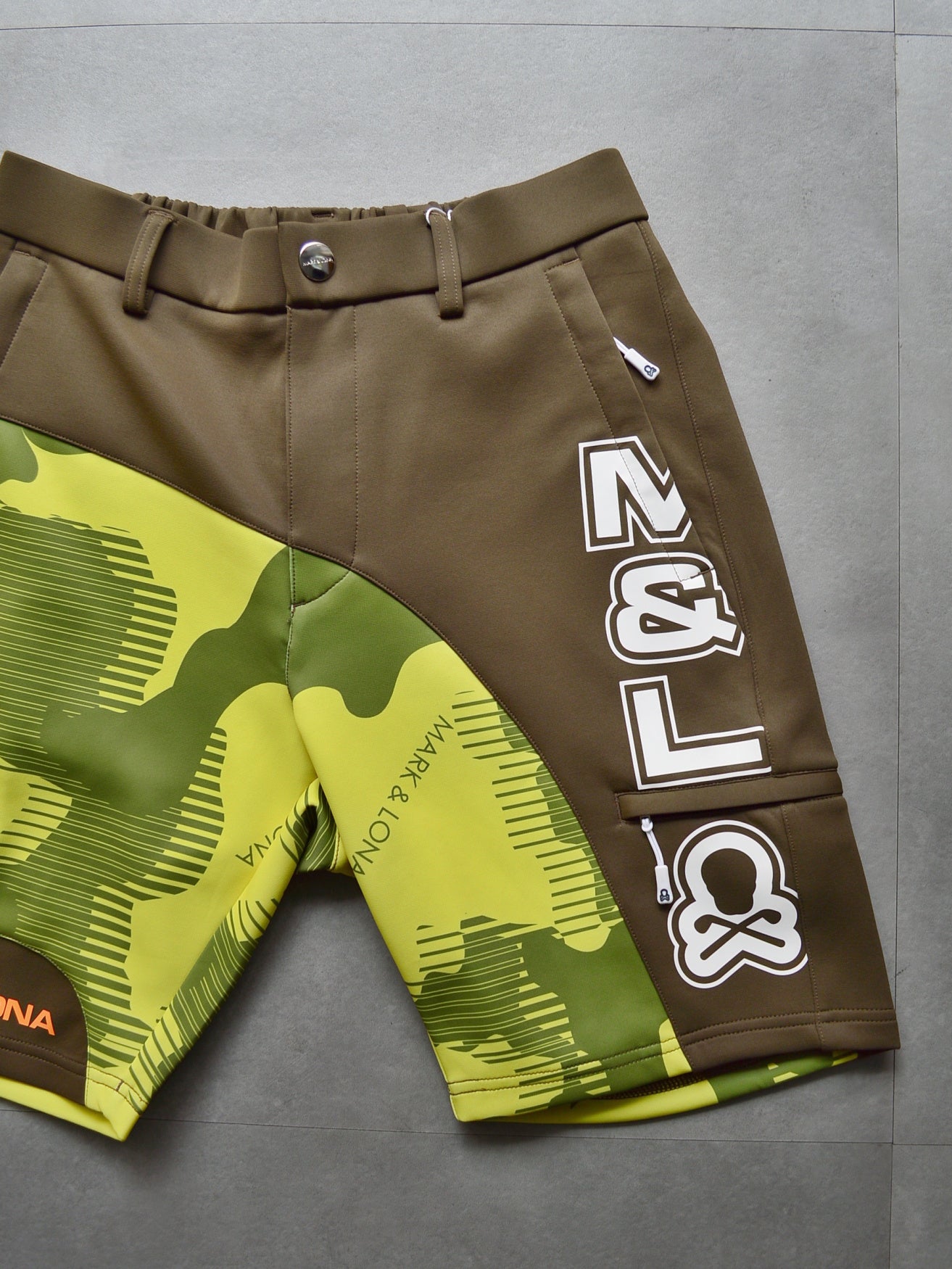 Flow Camo Shorts | MEN / YELLOW