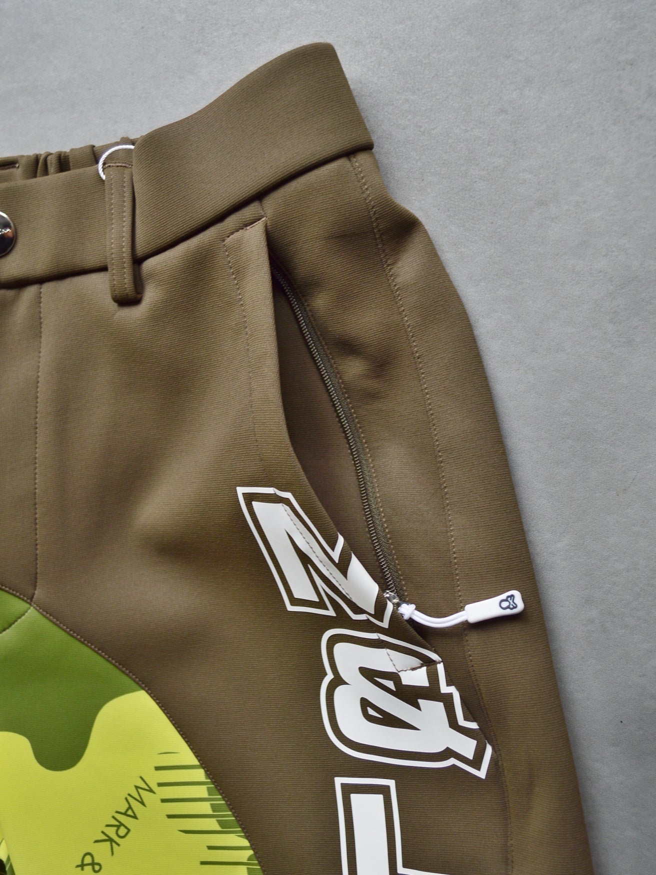 Flow Camo Shorts | MEN / YELLOW