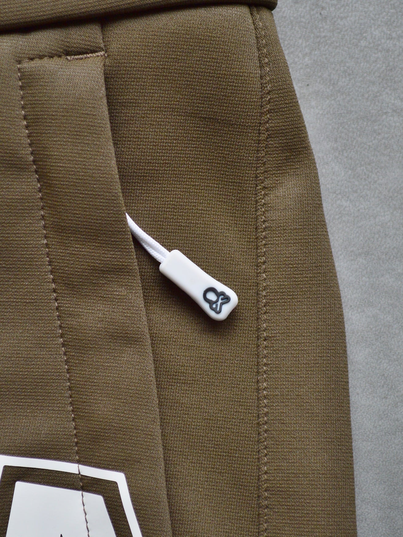 Flow Camo Shorts | MEN / YELLOW