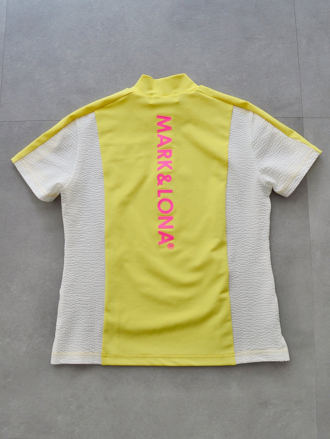 Calde Panel Mock Neck | WOMEN / YELLOW
