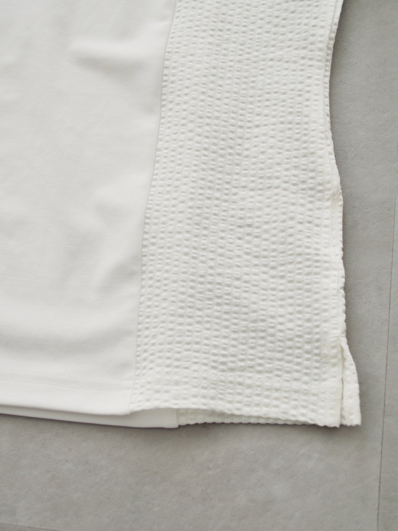 Calde Panel Mock Neck | WOMEN / WHITE