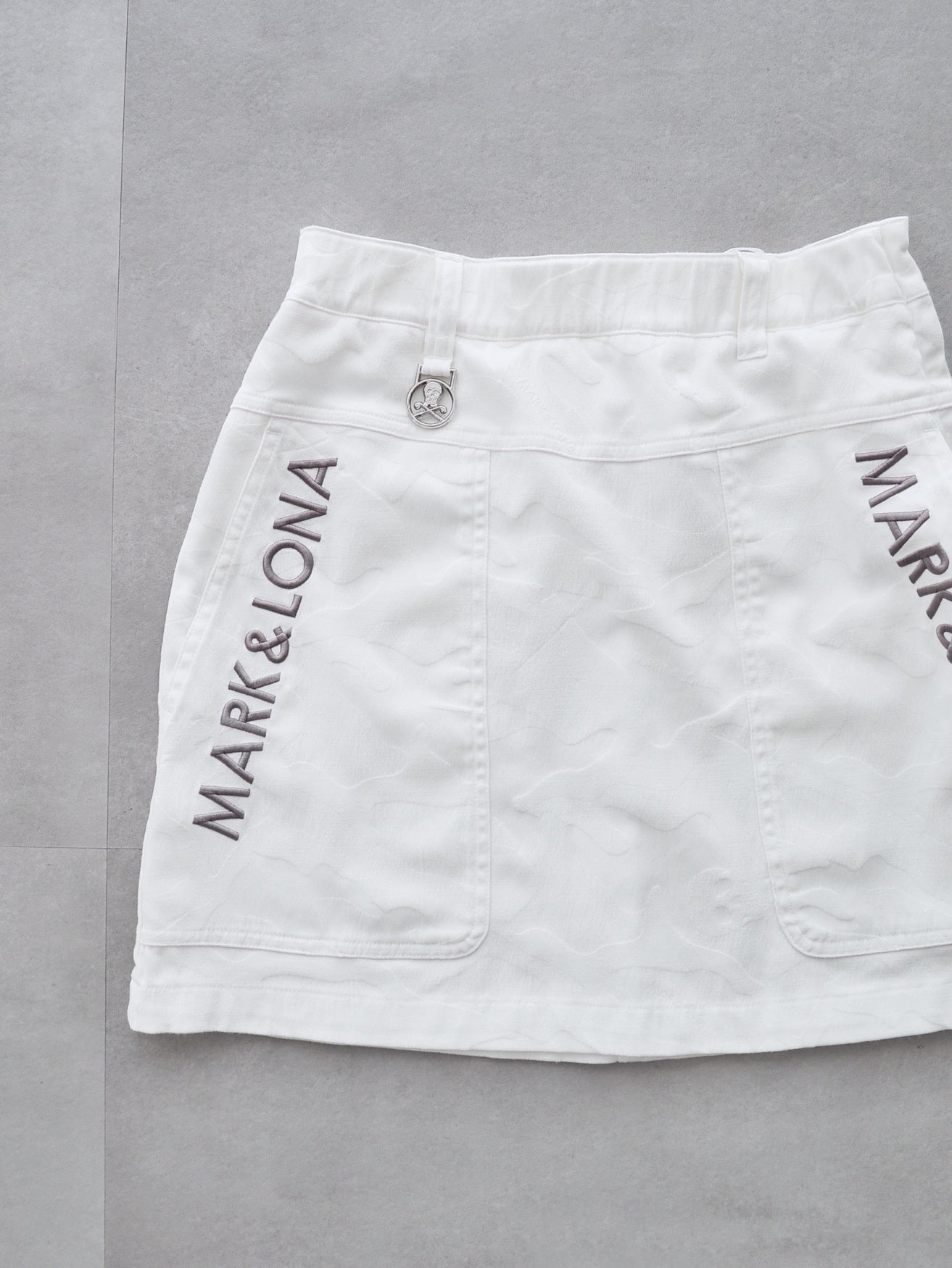 Gauge Trapeze Mini Skirt | WOMEN / WHITE