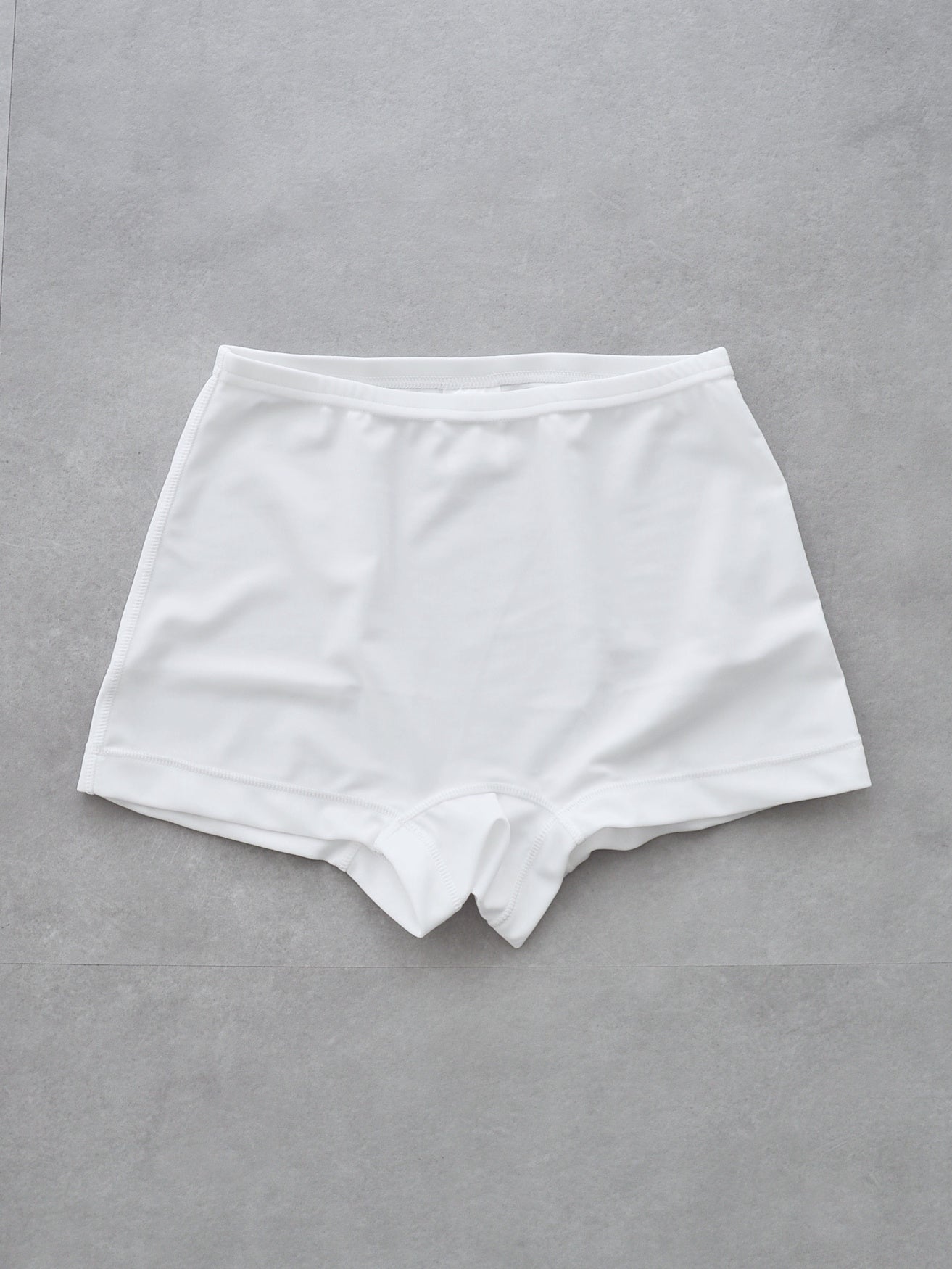 Gauge Trapeze Mini Skirt | WOMEN / WHITE