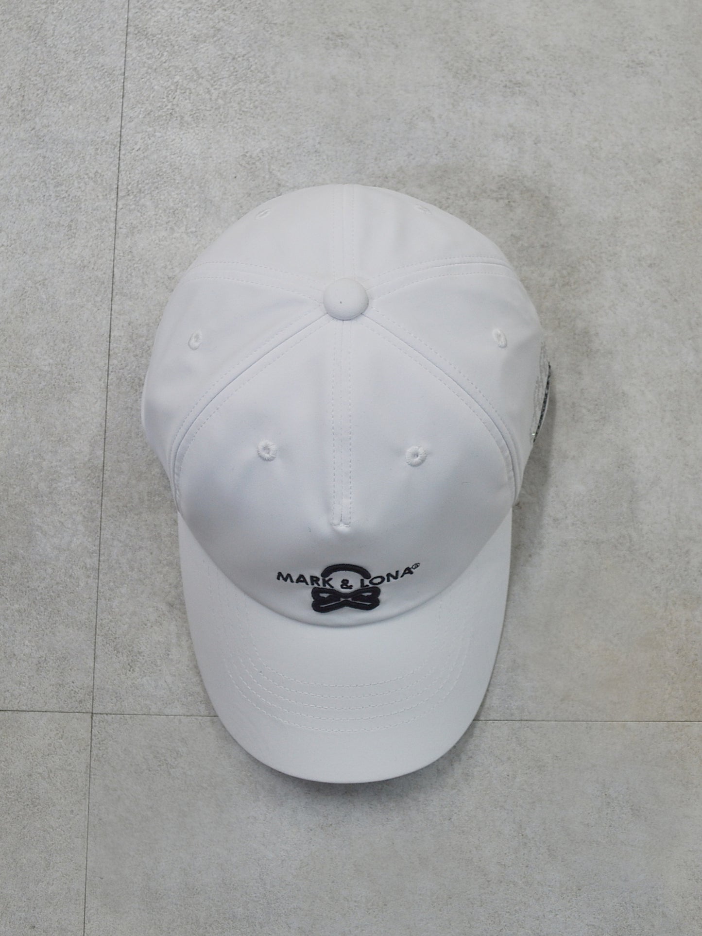 Option Crystal Flag Cap | MEN and WOMEN / WHITE