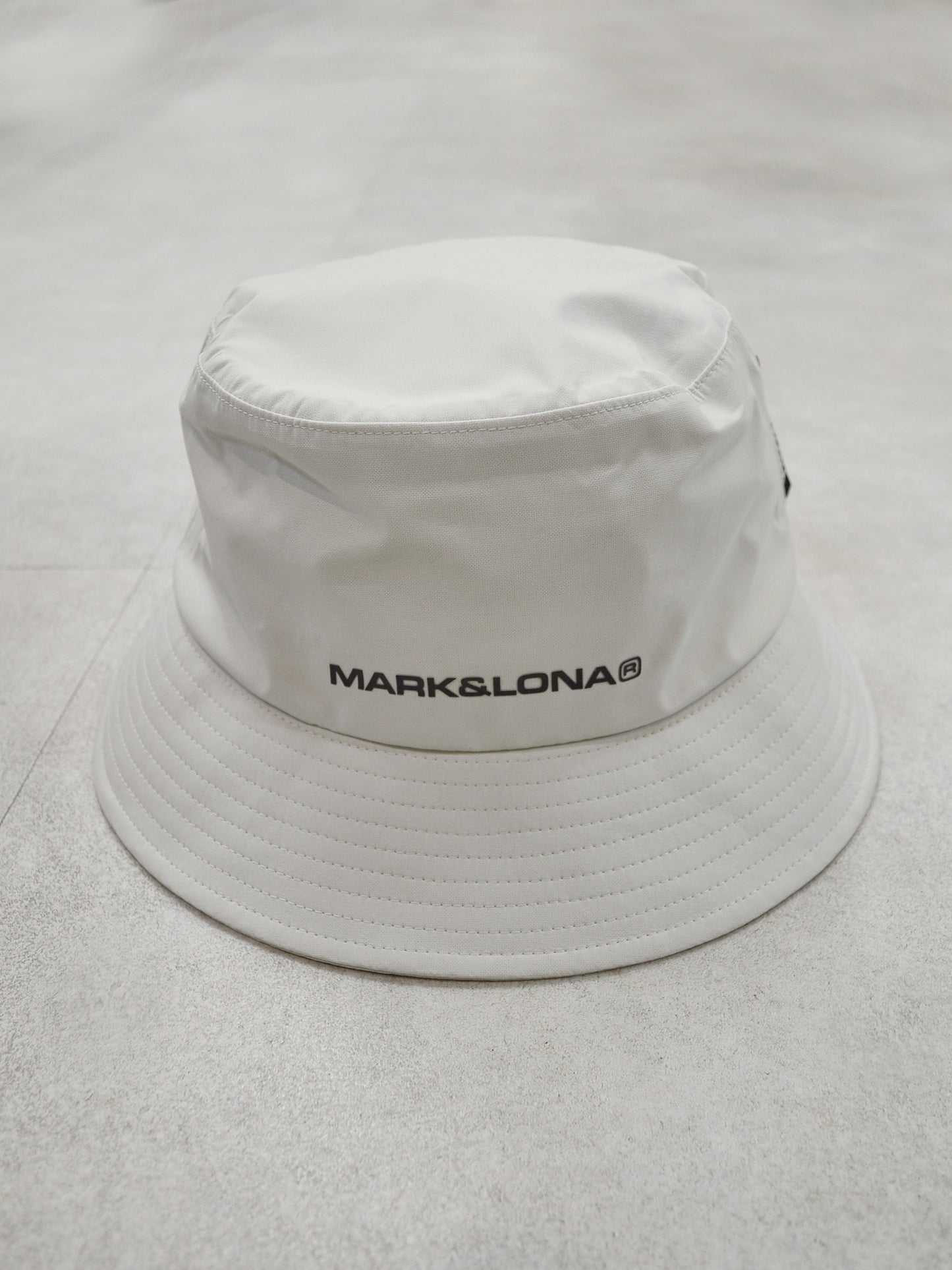 Ever Protech Bucket Hat | MEN and WOMEN / IVORY