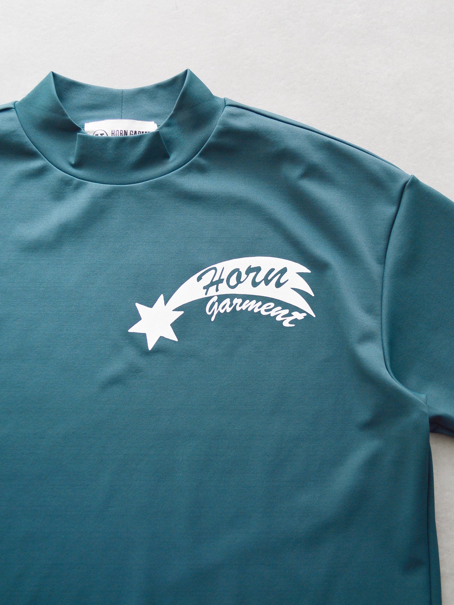 One On Wacky TEE | MEN / GREEN