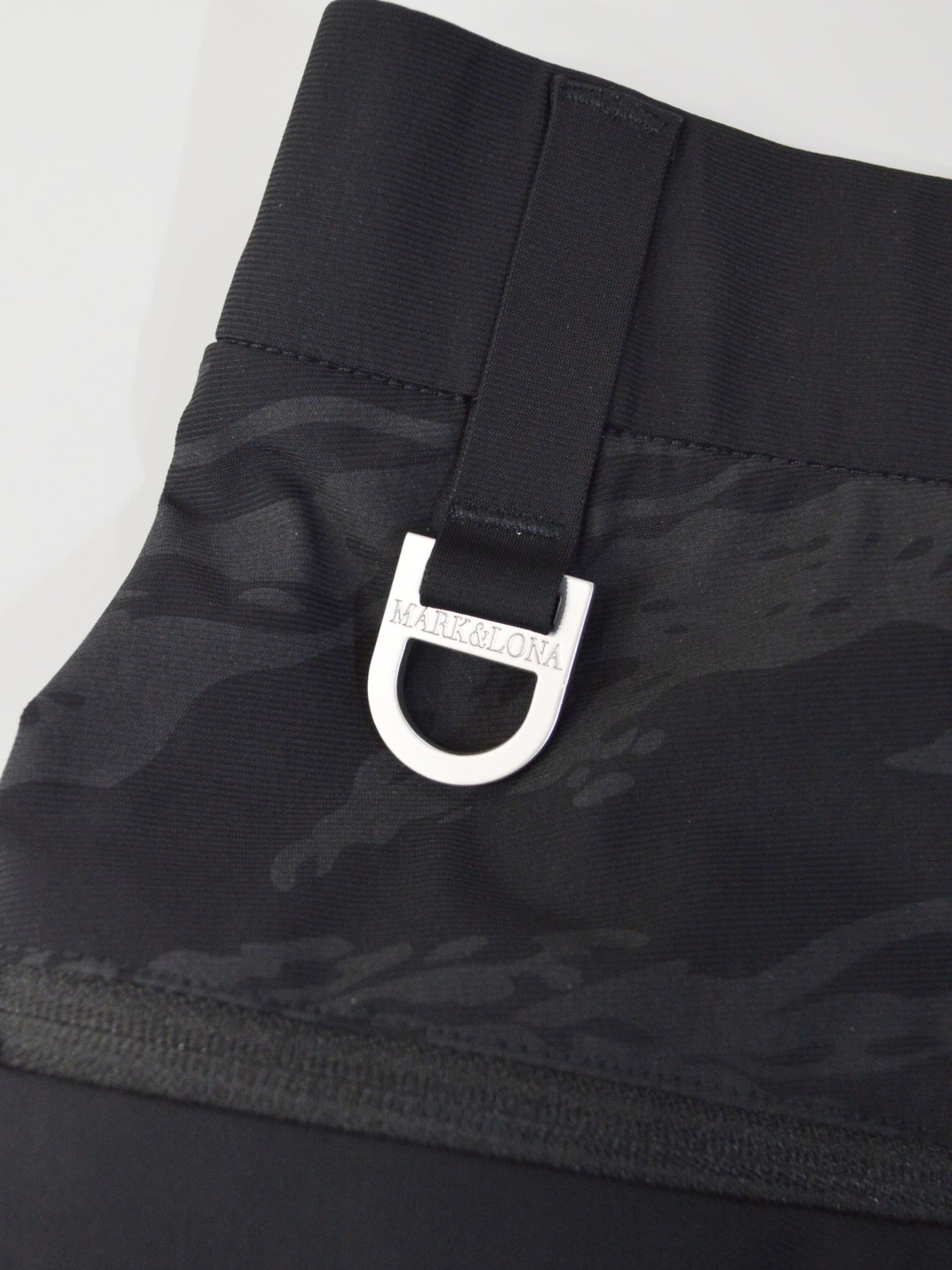 TCST | MEN / BLACK