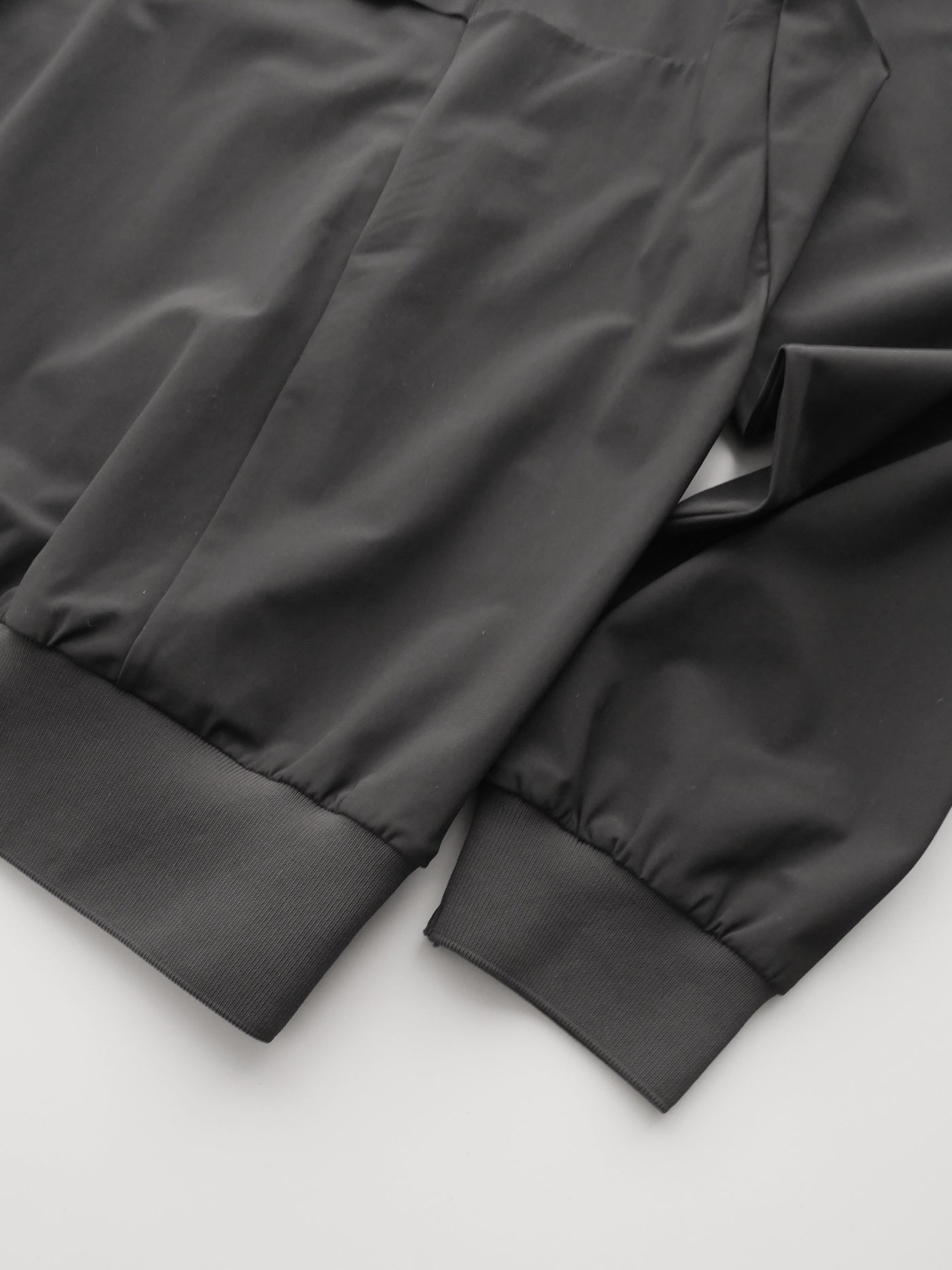 ALSJ | MEN / BLACK