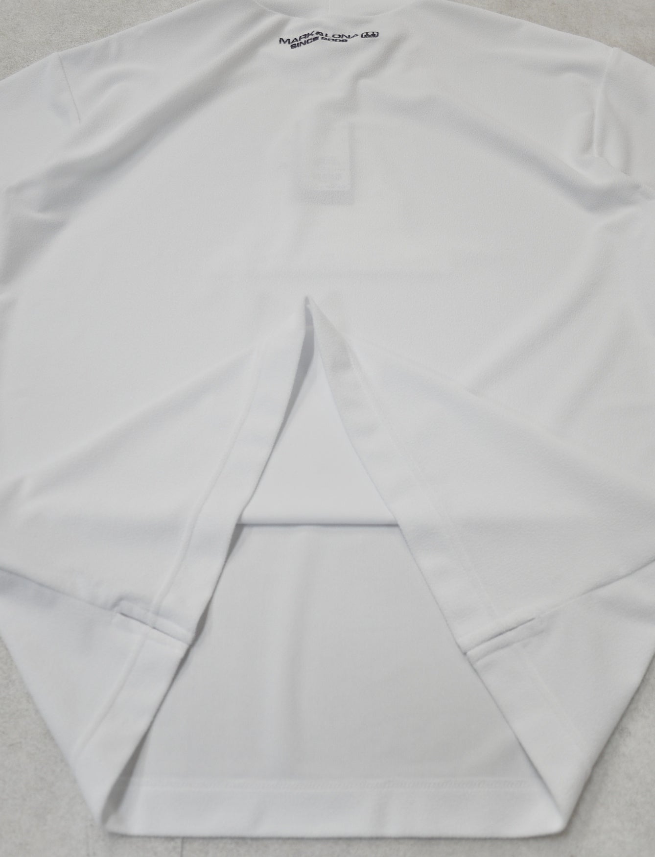 Ever ECONYL® Mock Neck Tee | MEN / WHITE