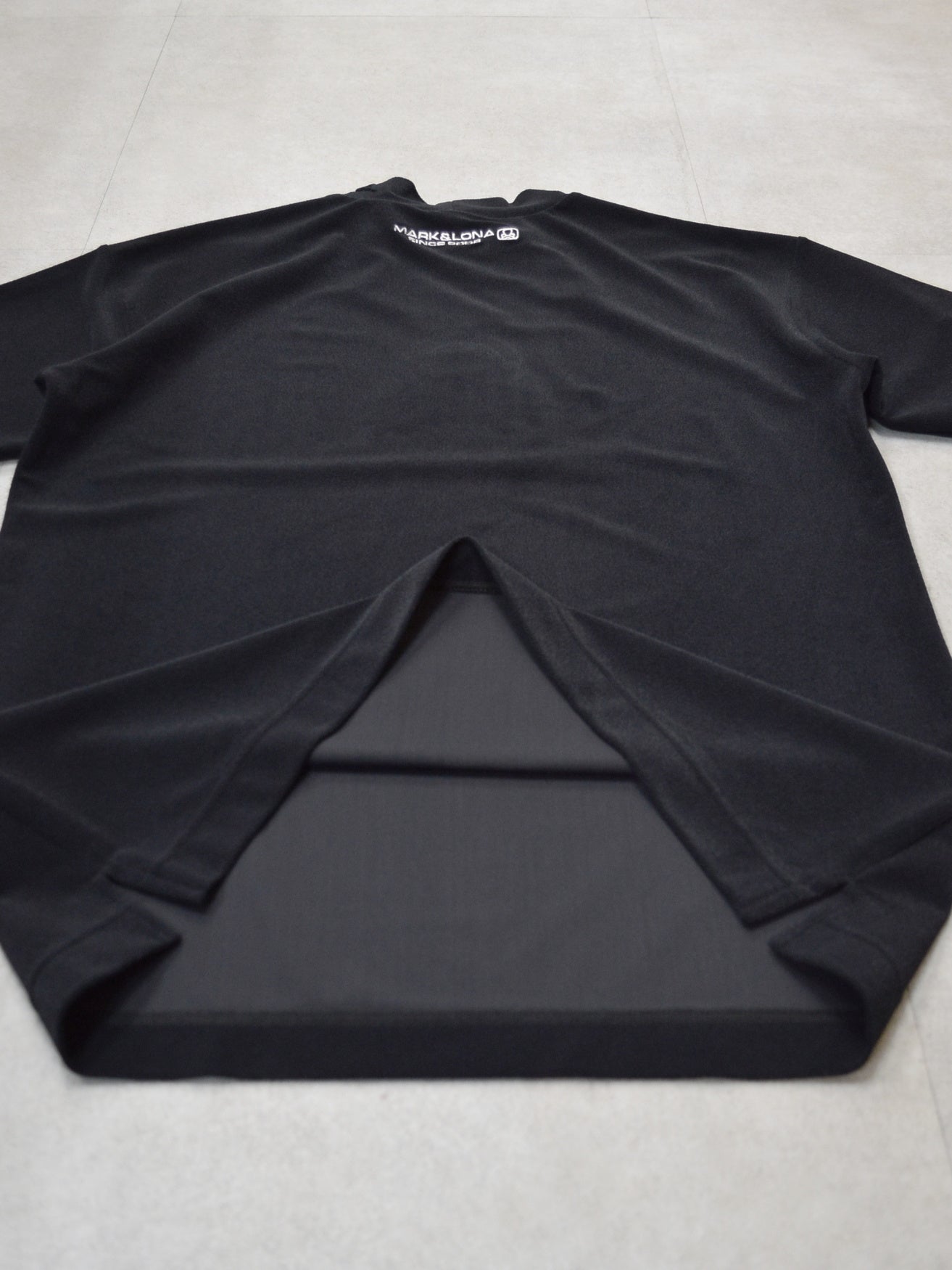Ever ECONYL® Mock Neck Tee | MEN / BLACK