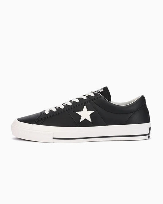 ONE STAR GF | Black/White